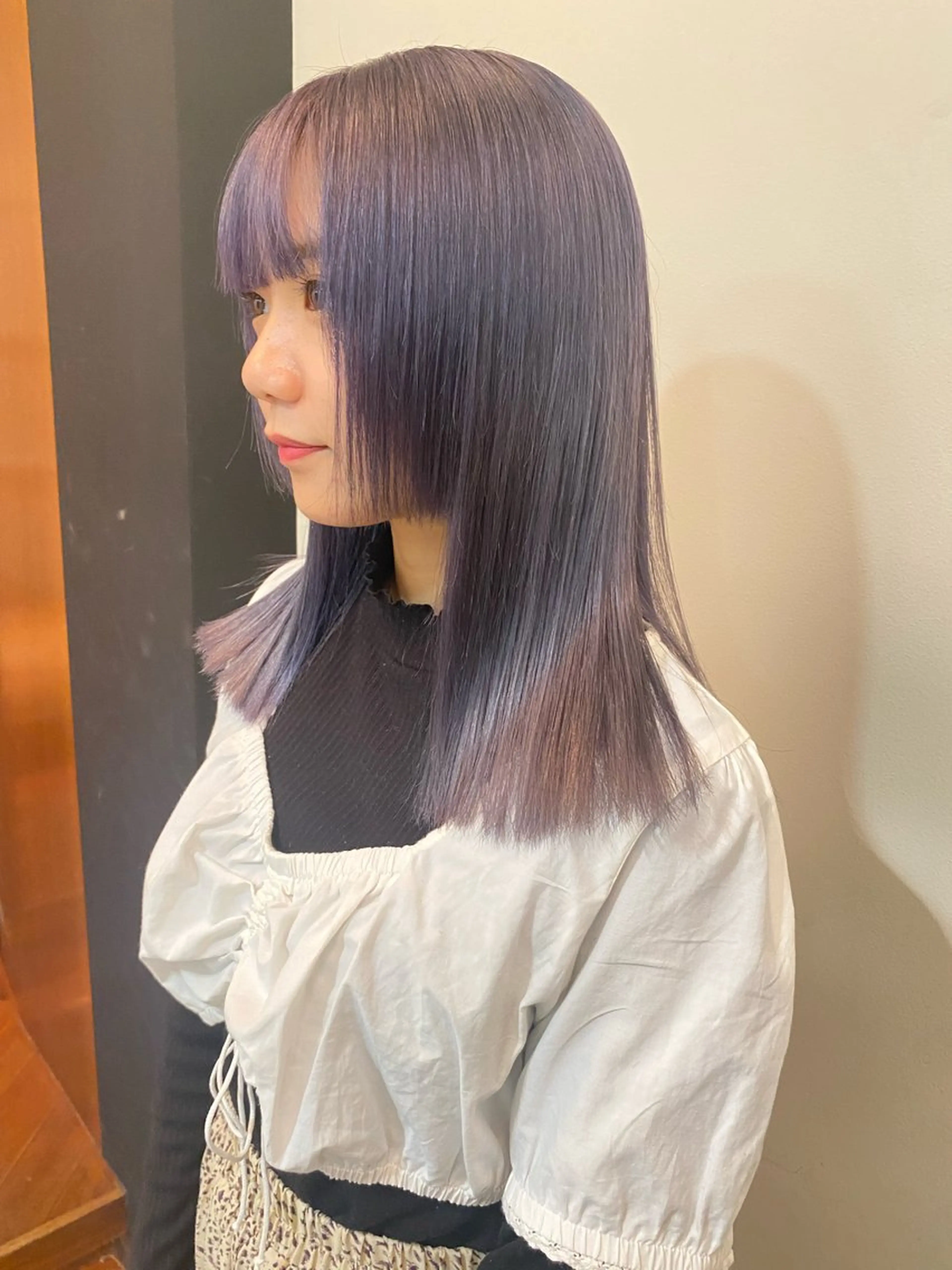 ミディアム トリートメント Garland 表参道所属・ミディアムレイヤー/ 艶カラー🎀　emiのヘアスタイル