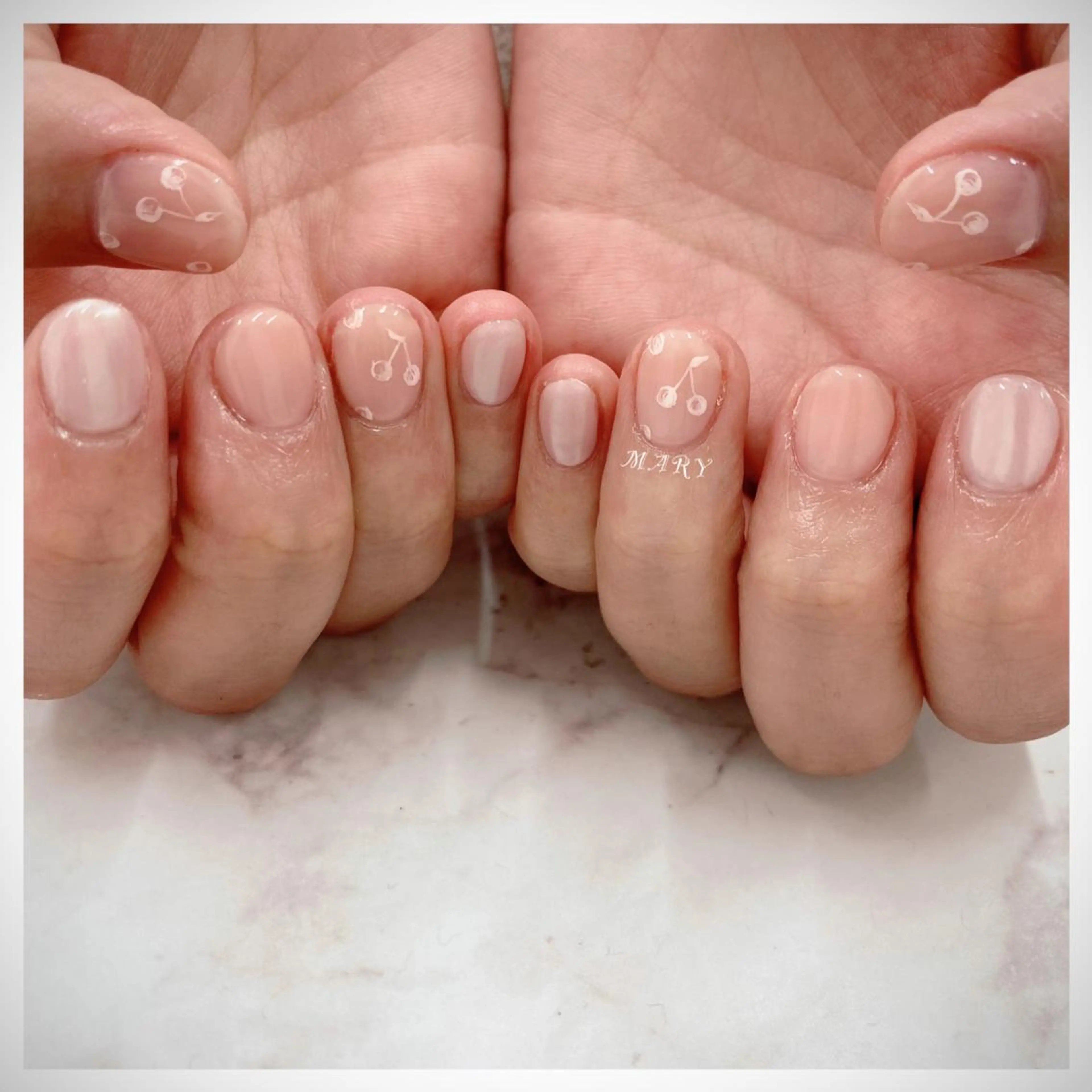 ネイル アートネイル オーロラネイル 持ち込み ニュアンスネイル ワンカラーネイル ハンドネイル Mary nail所属・Mary nail .narumiのネイルデザイン