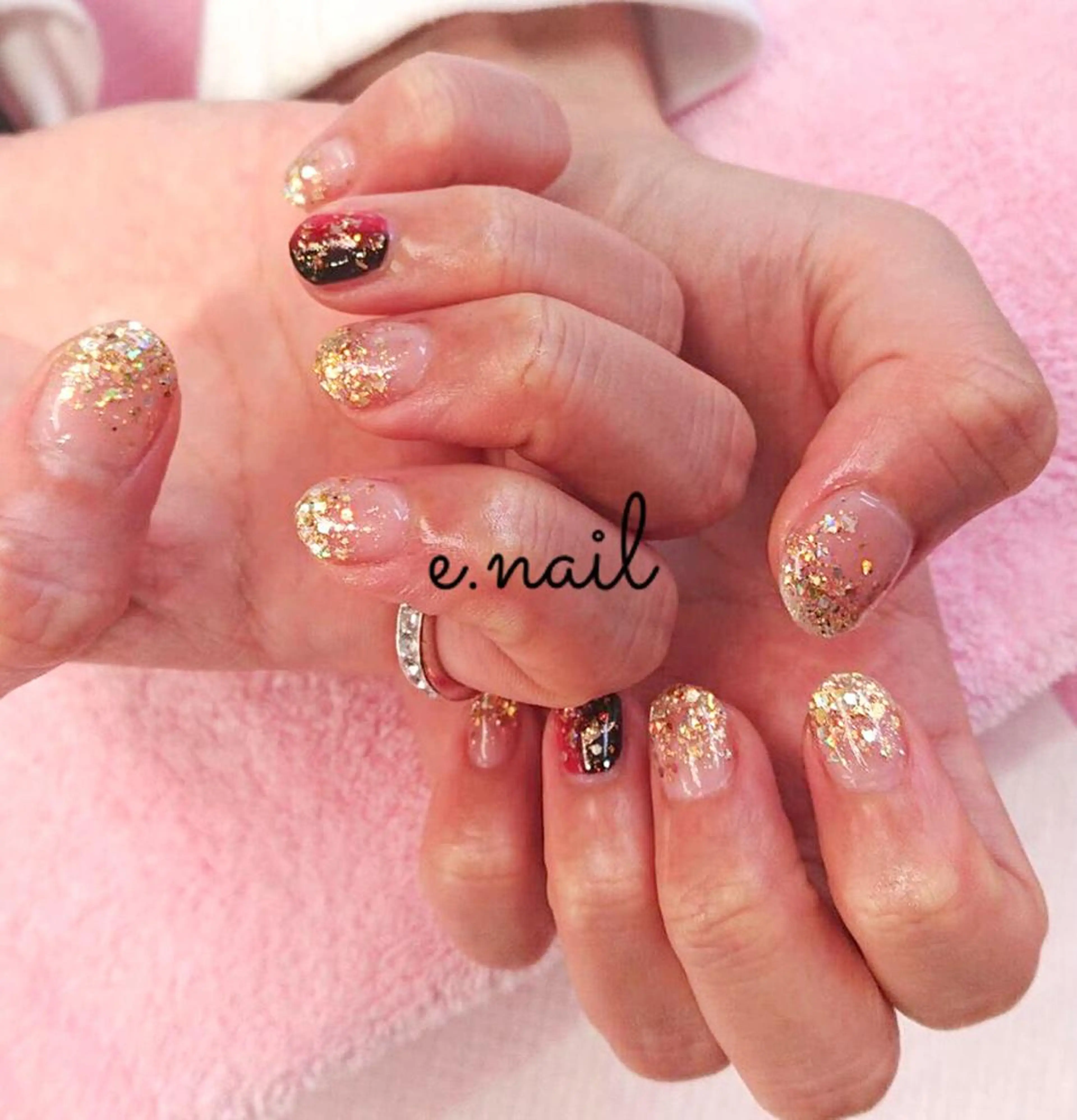 ネイル e.nail所属・和賀井 恵理のネイルデザイン