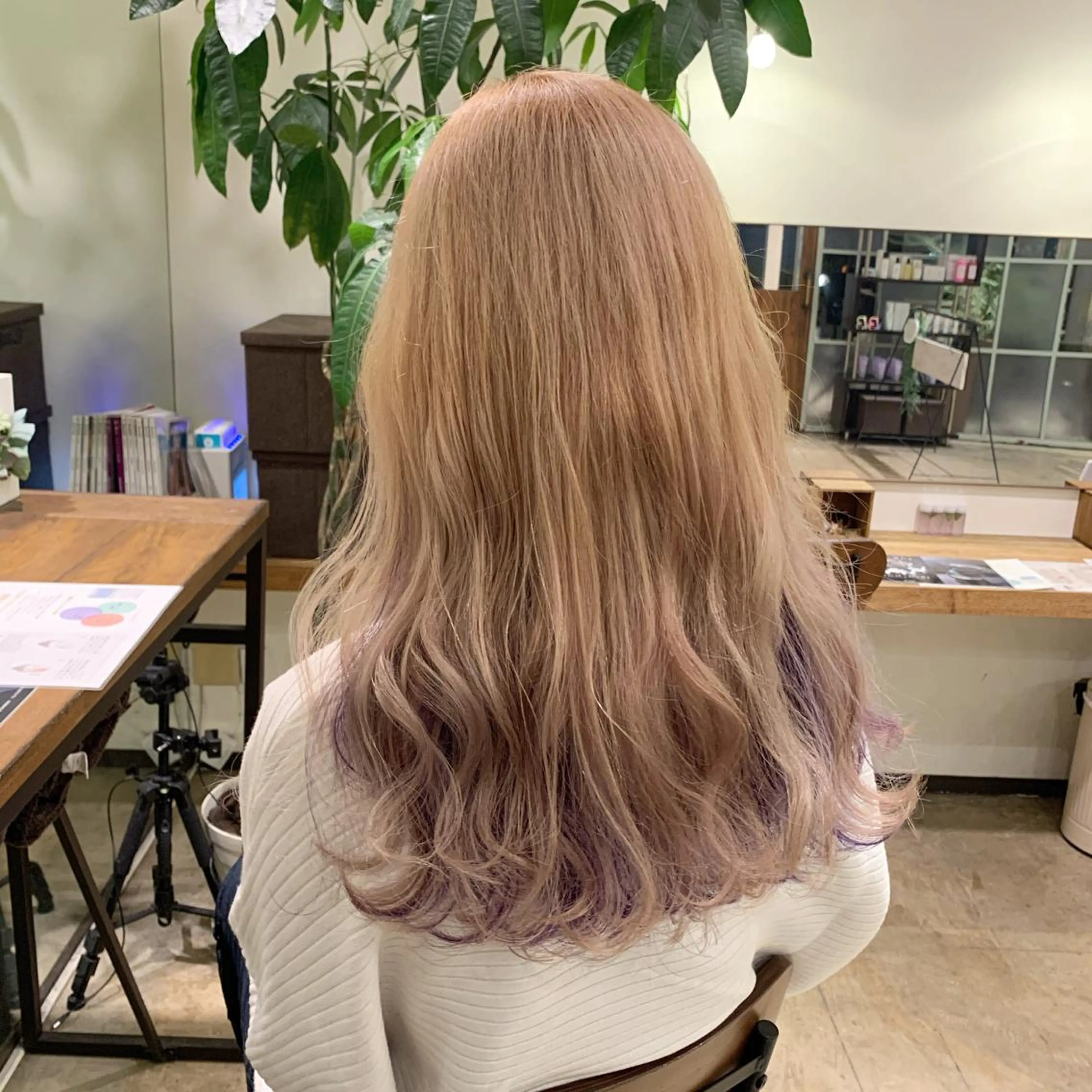 ロング カラー ハイトーンカラー 【完全個室】大宮東口 暖色カラー/山崎唯奈のヘアスタイル