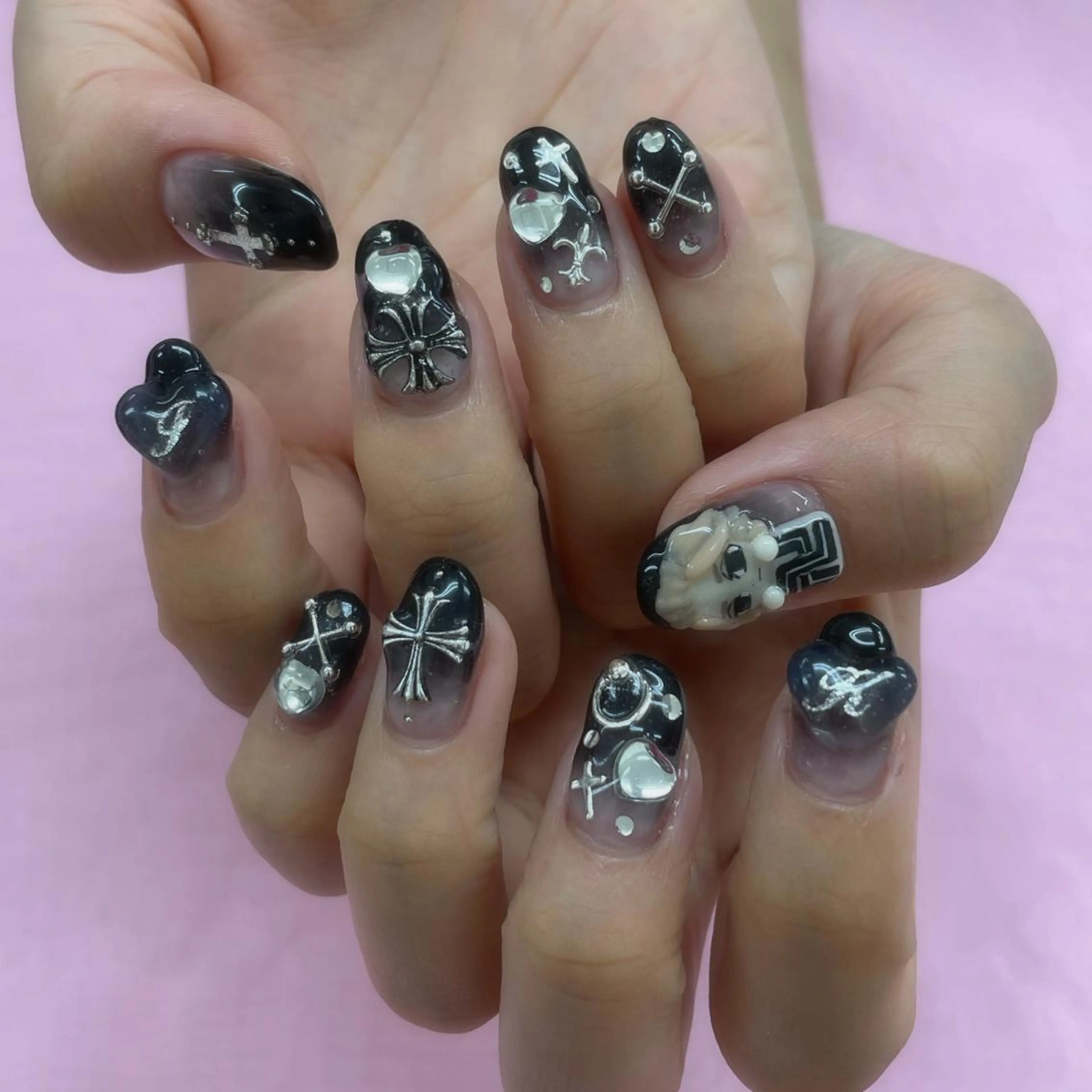 ネイル ハンドネイル 五十嵐 美智のネイルデザイン