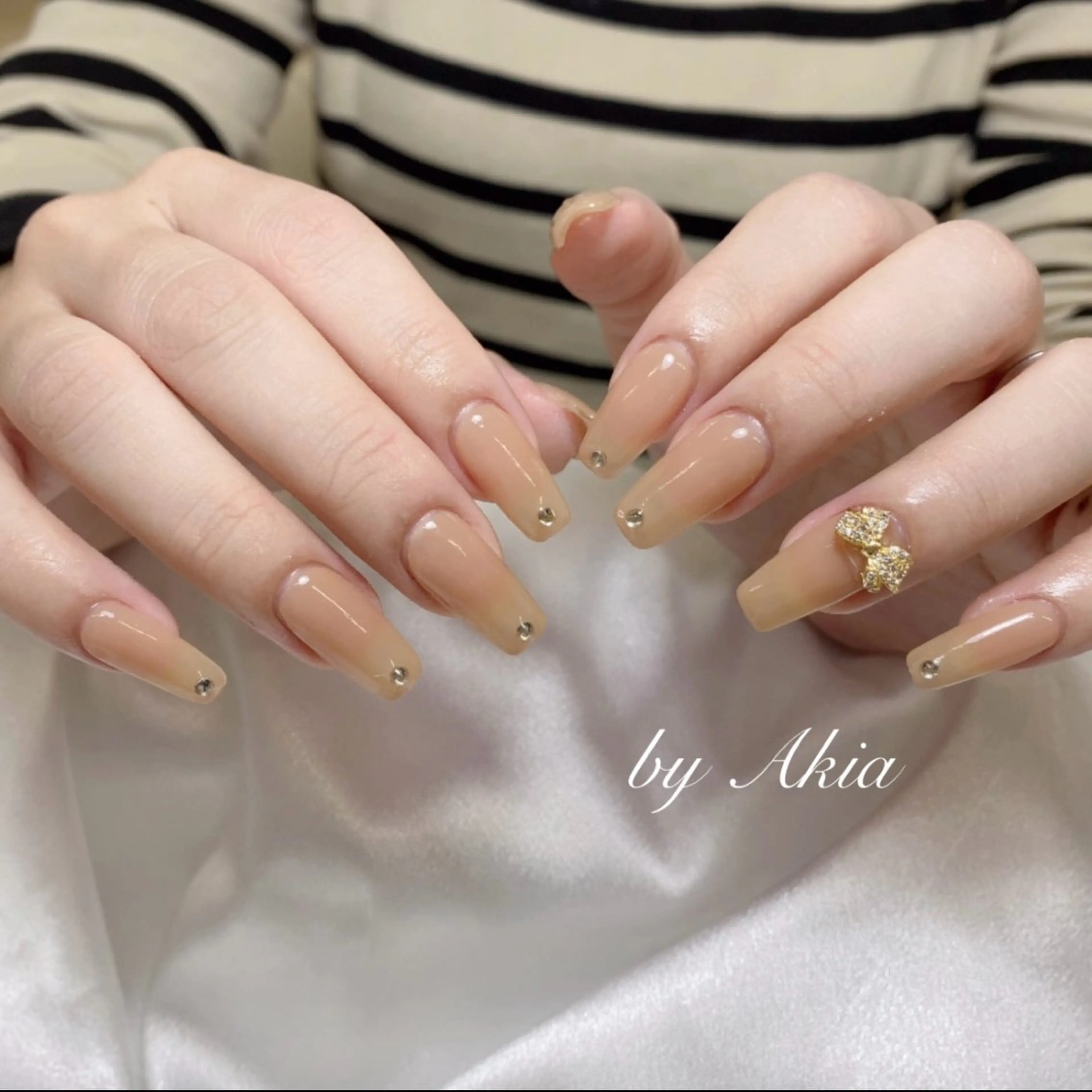 ネイル W Vivienのネイルデザイン