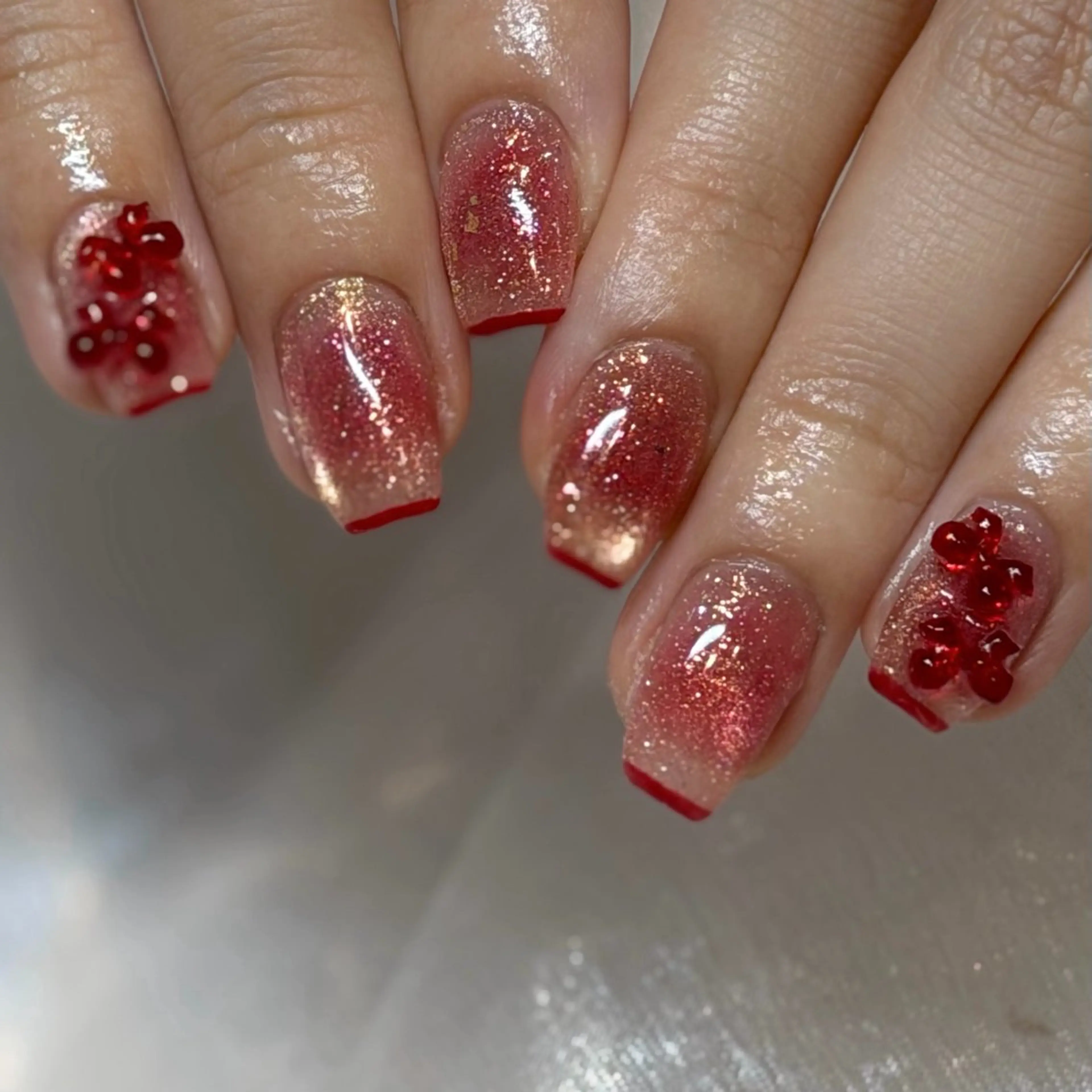 ネイル アートネイル 持ち込み シンプルネイル nailsalon moe.所属・yume 大人ガーリーネイルのネイルデザイン