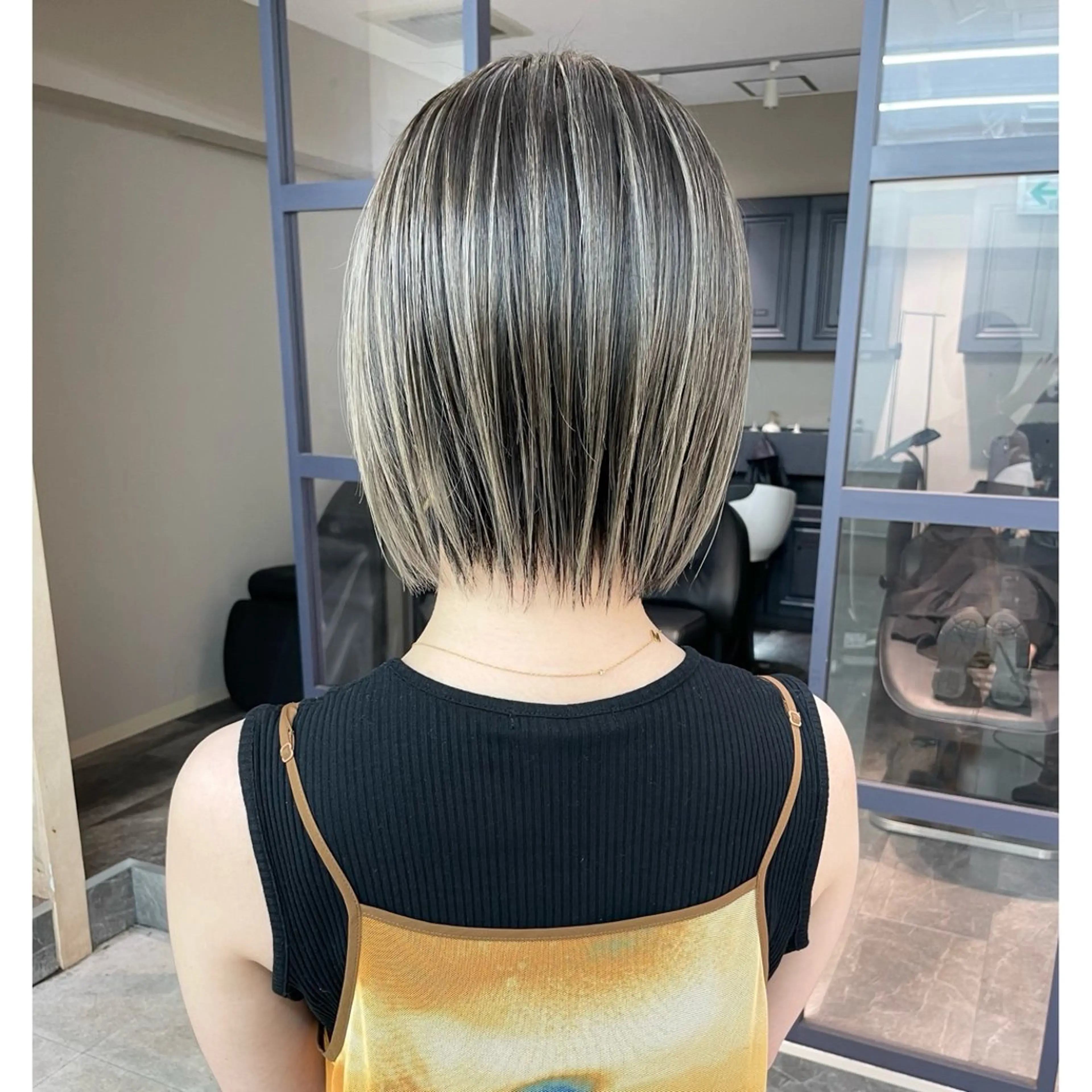 ショート カラー カット ヘアカラー トリートメント 奥山義進/大宮 /ダブルカラーのヘアスタイル