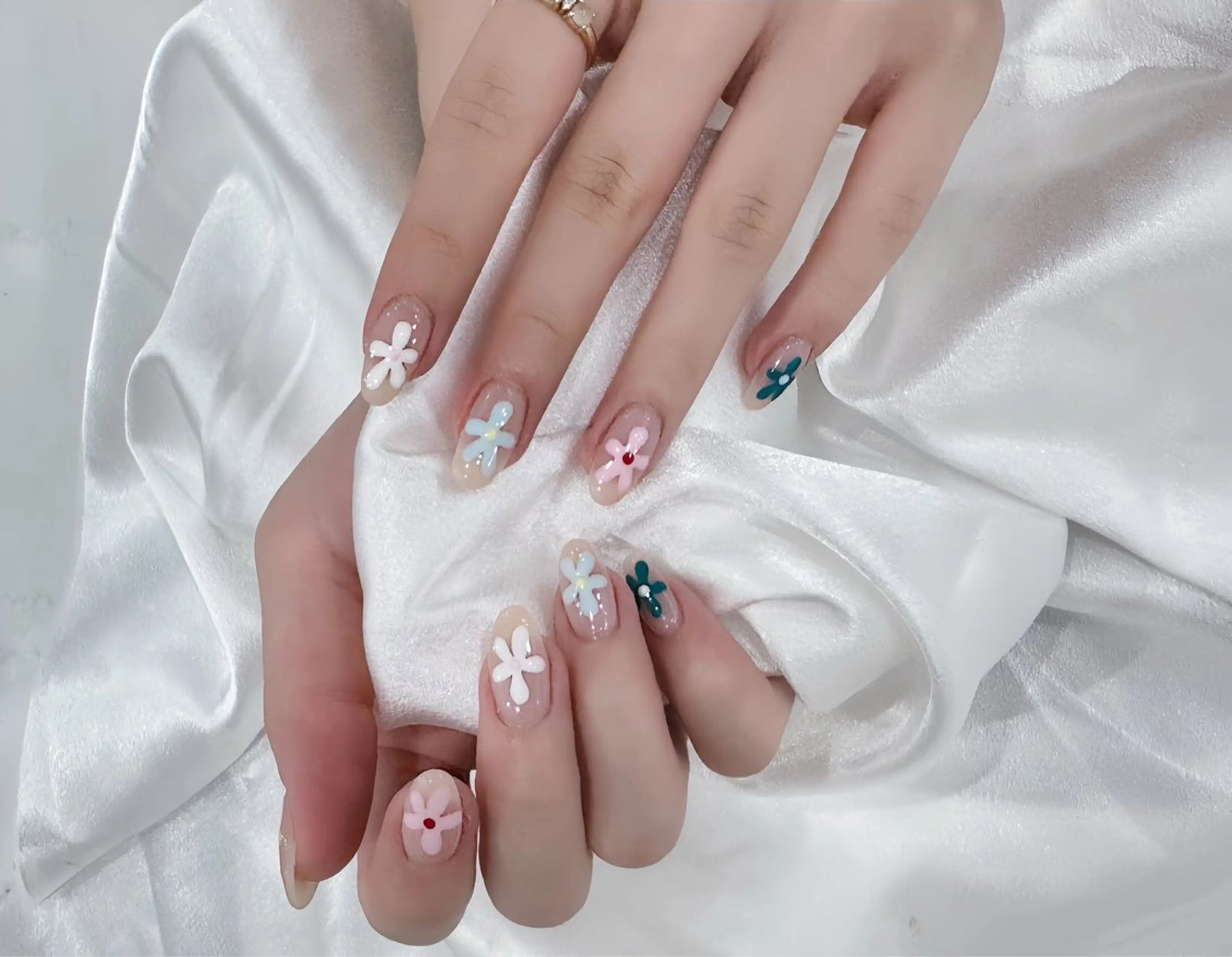ネイル ハンドネイル Sachiネイル所属・Sachi Nail上野のネイルデザイン