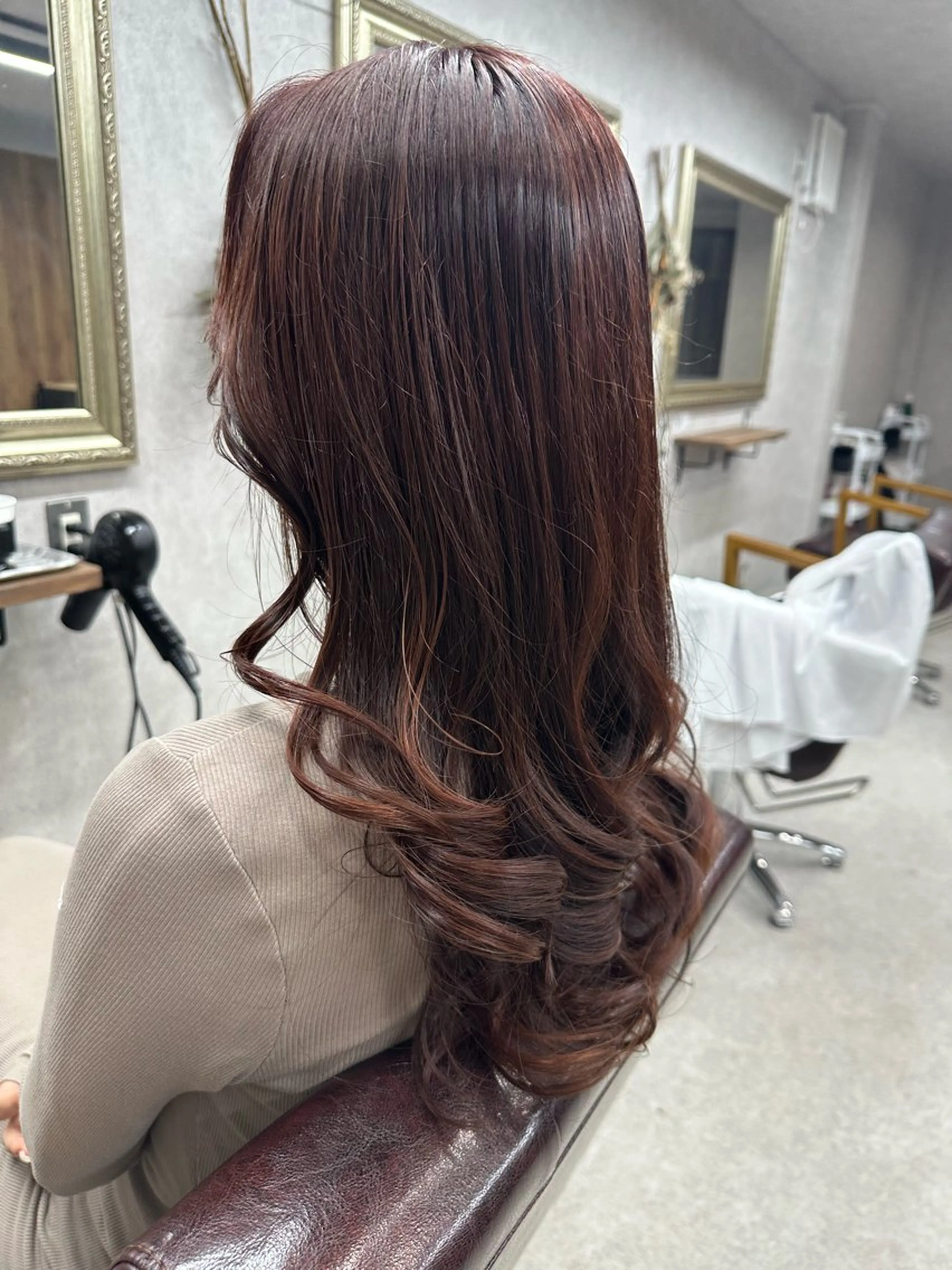 ロング カラー カット ヘアカラー トリートメント Lien 深井店のヘアスタイル