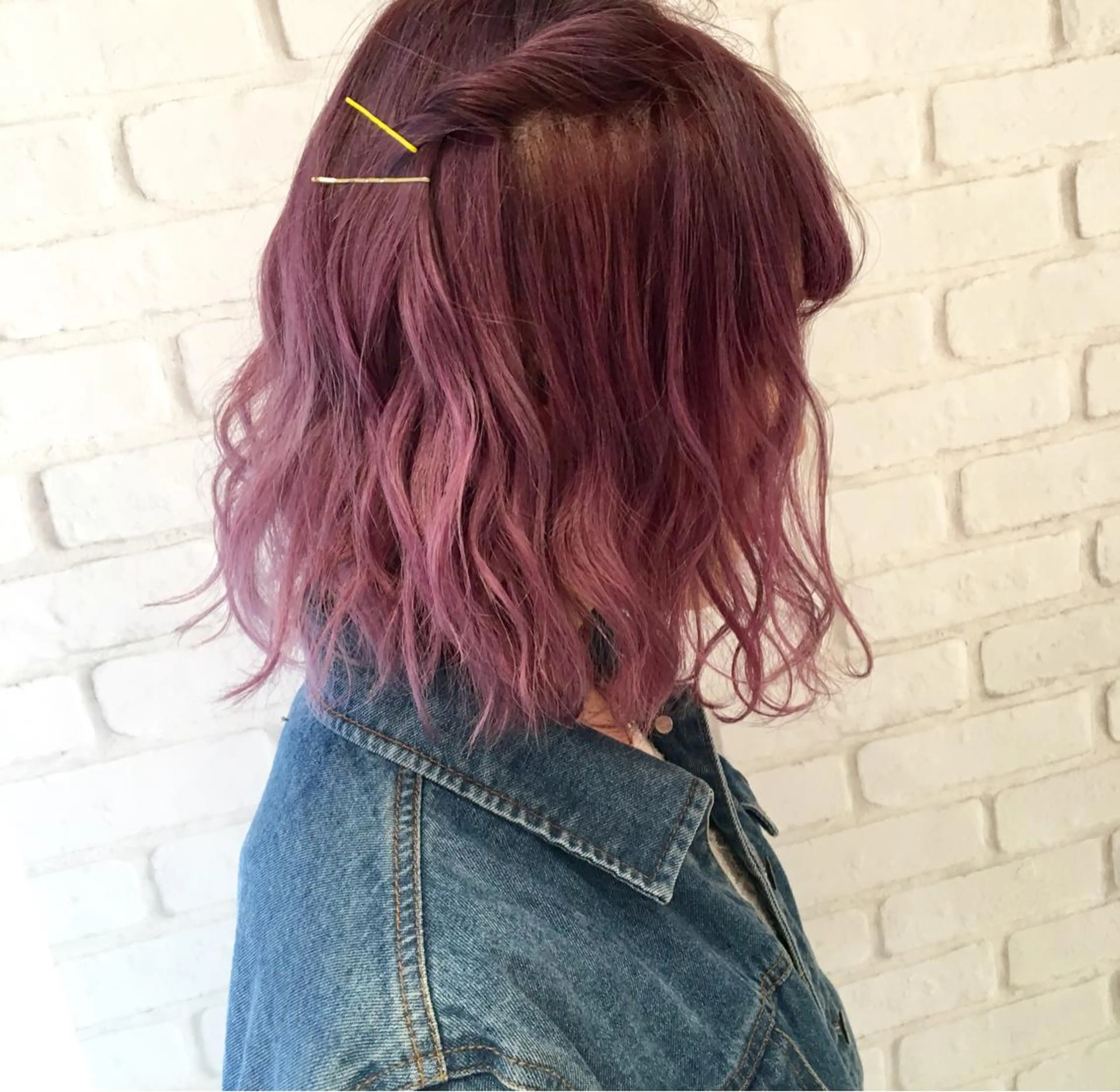 カラー THE DAY所属・AKI HASHIMOTOのヘアスタイル