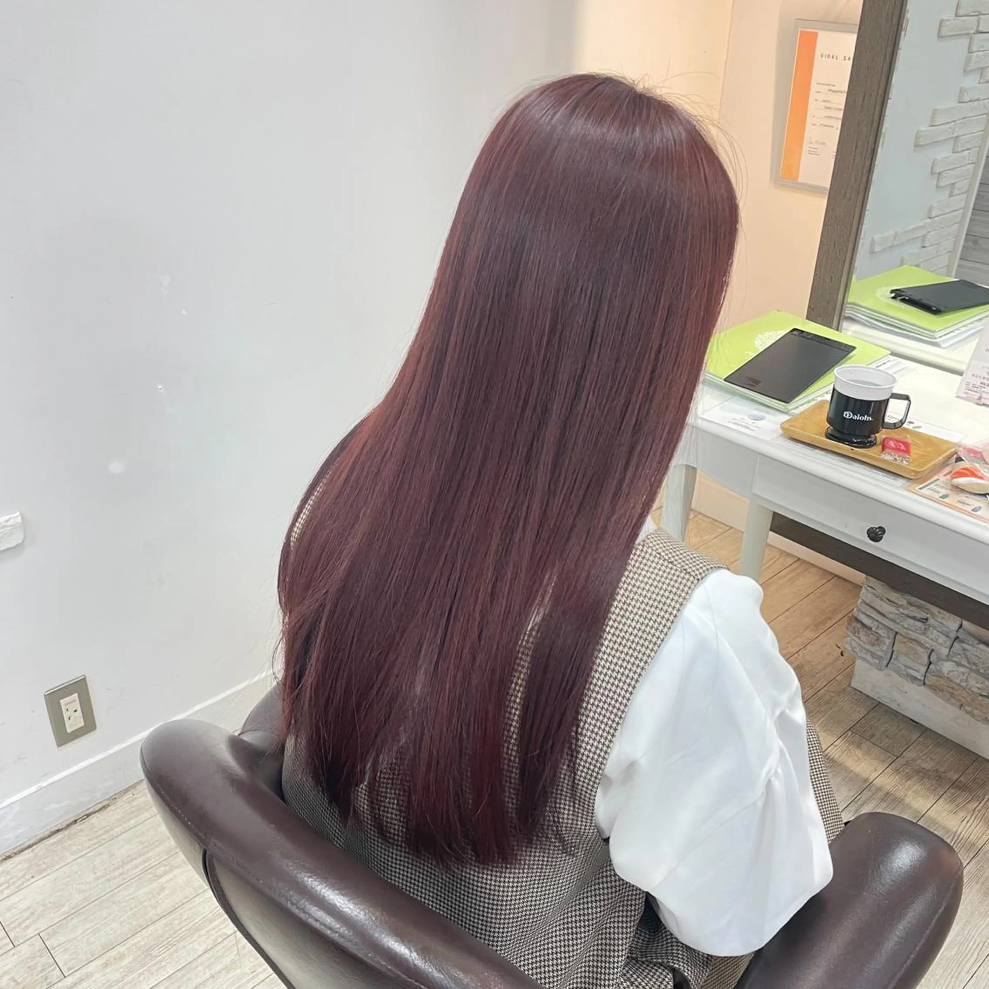 カラー やまもと ほなみのヘアスタイル