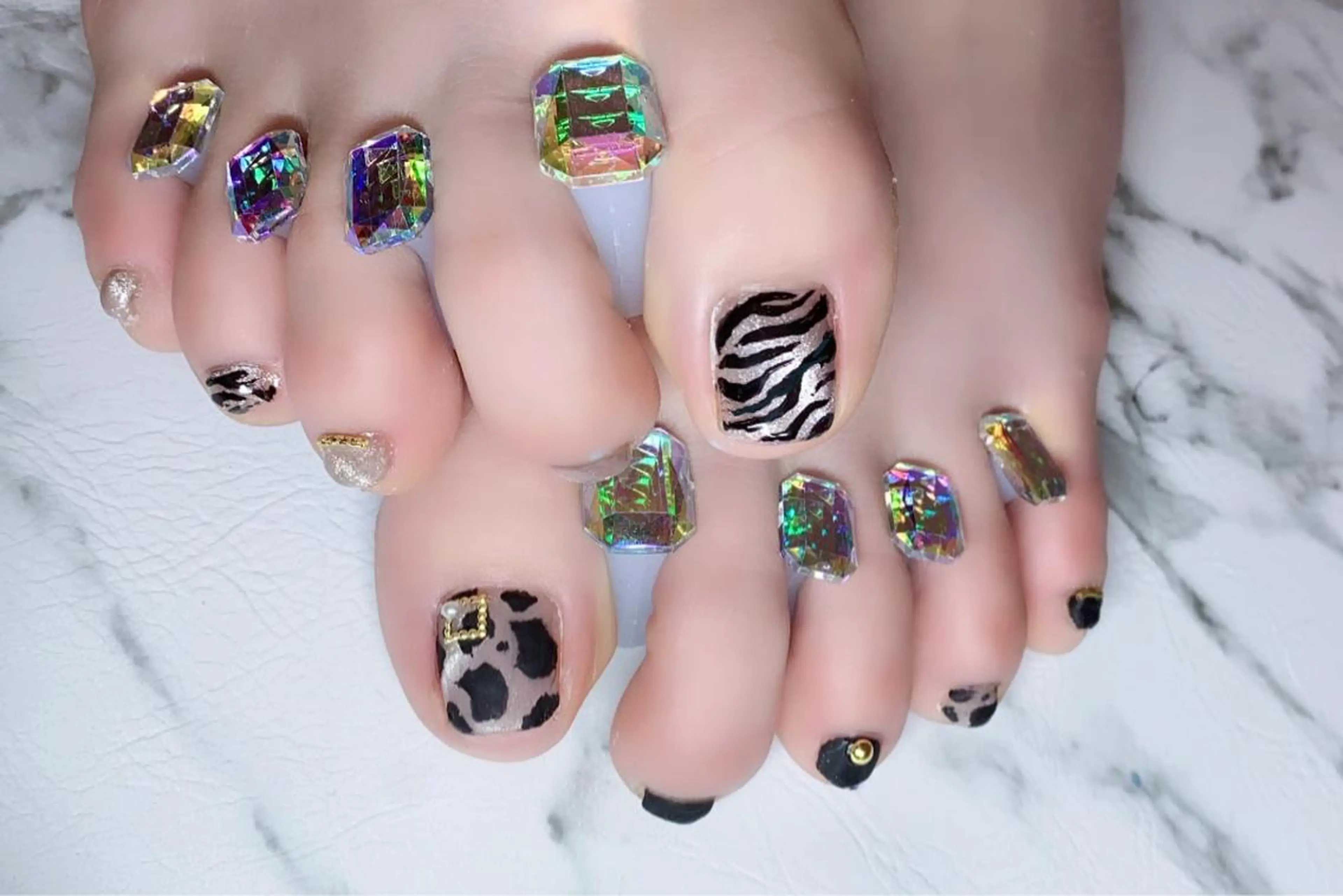 ネイル アニマル柄 アートネイル フットネイル マグネットネイル マットネイル x.1.0.nail ♡Cのネイルデザイン