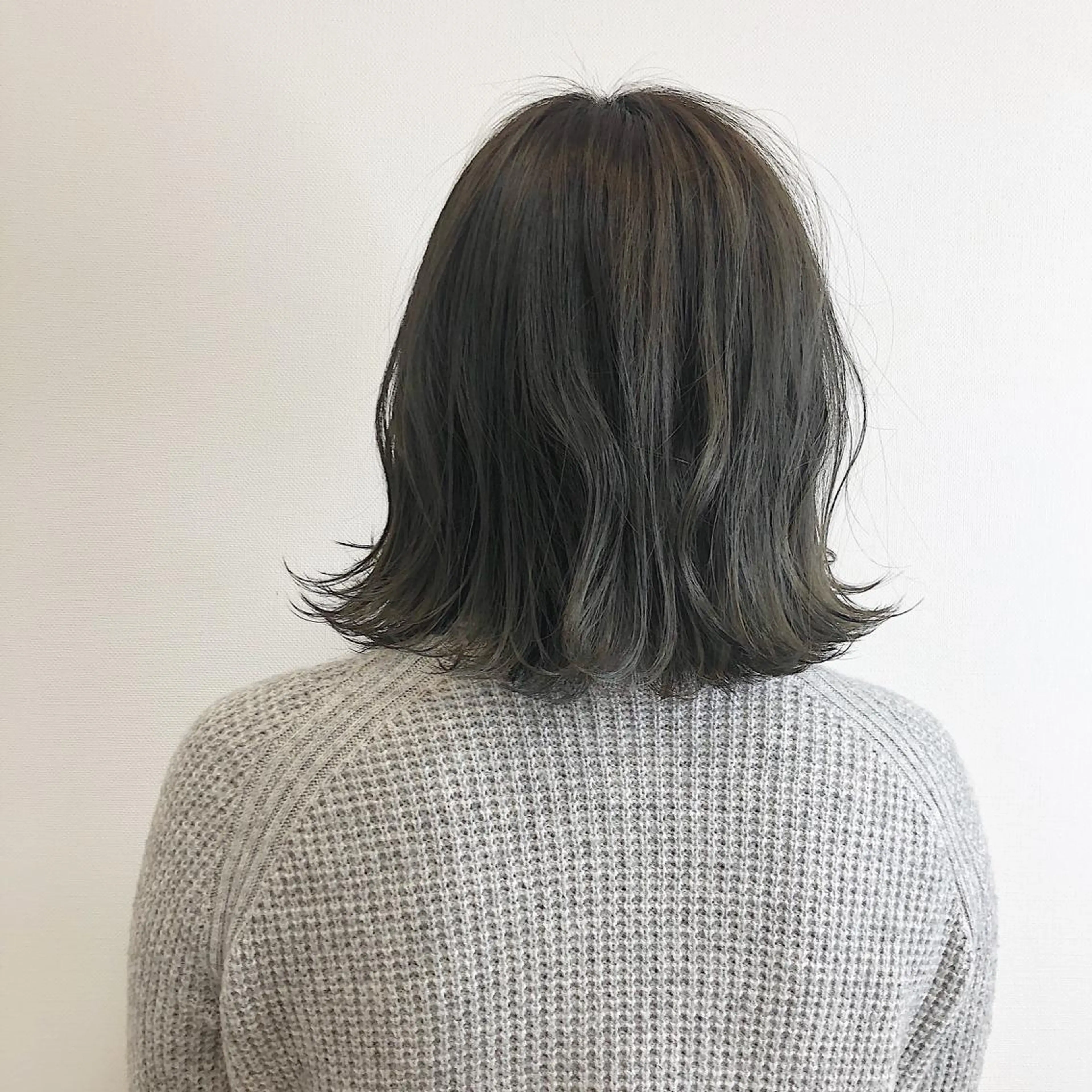 ミディアム レイヤー×縮毛矯正 深見 拓のヘアスタイル