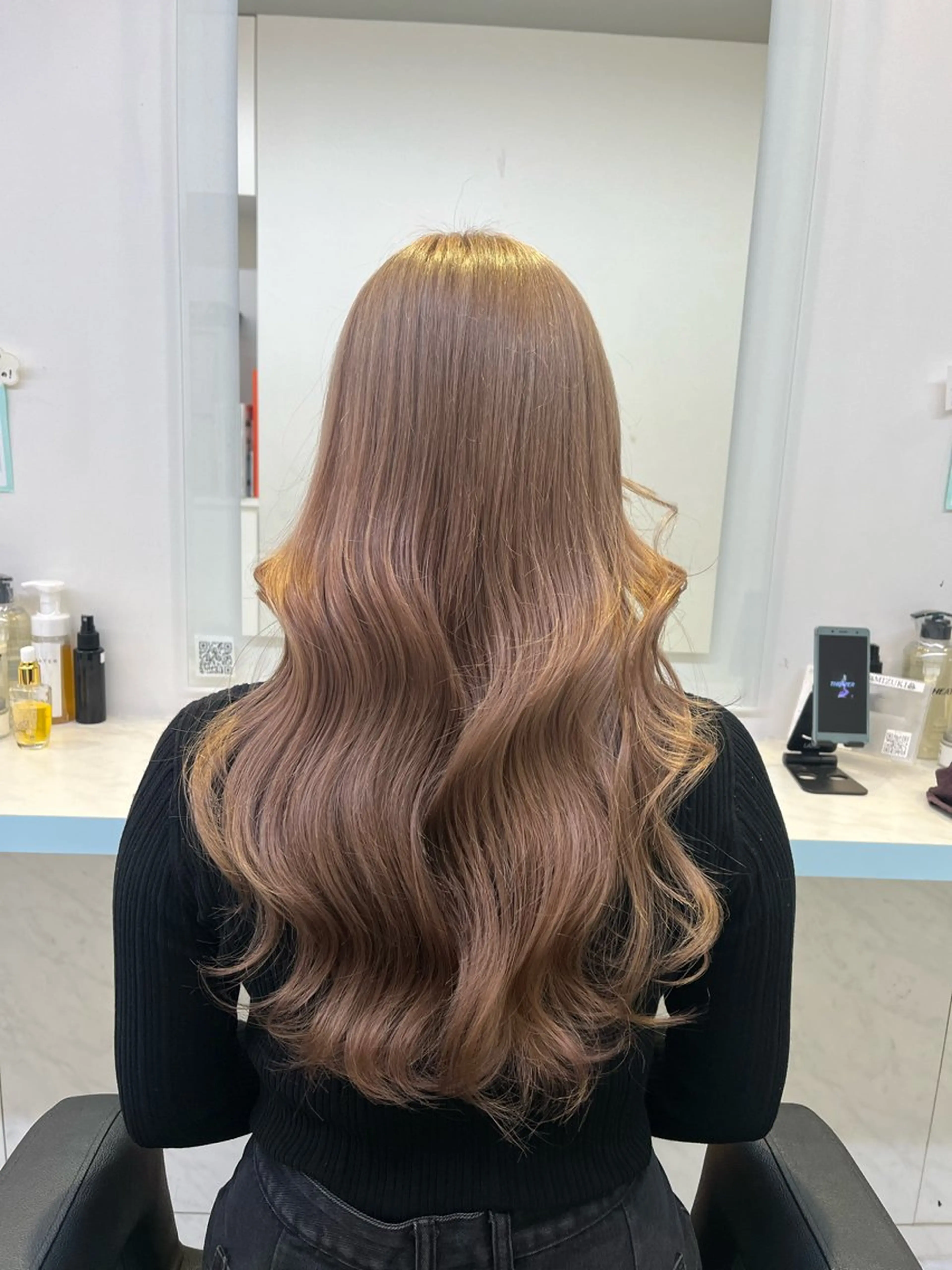 ロング カラー ヘアカラー ブリーチカラー 🩵MIZUKIのヘアスタイル