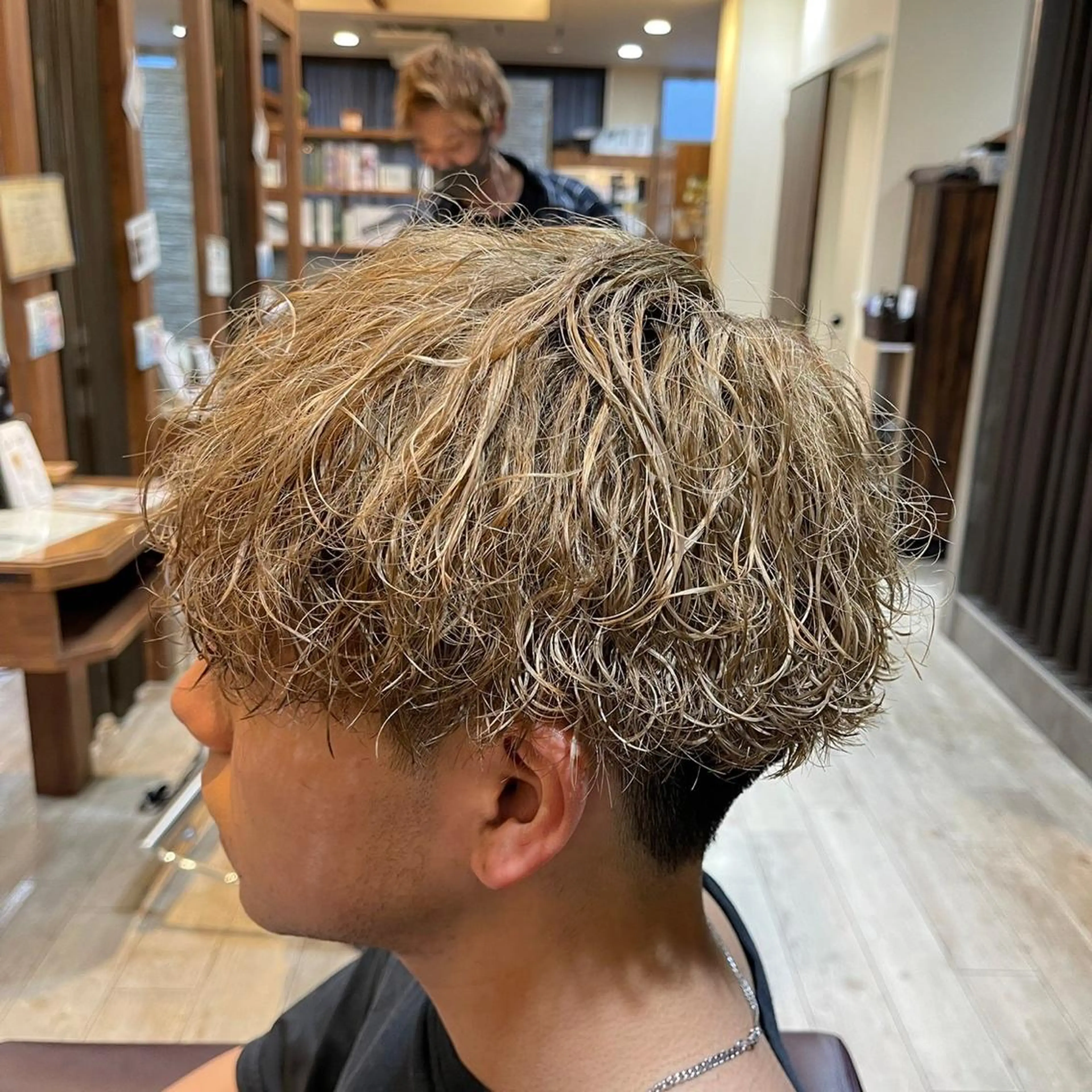 カラー パーマ メンズ 樽川翔/フェザーパー マ/シャドウパーマのヘアスタイル