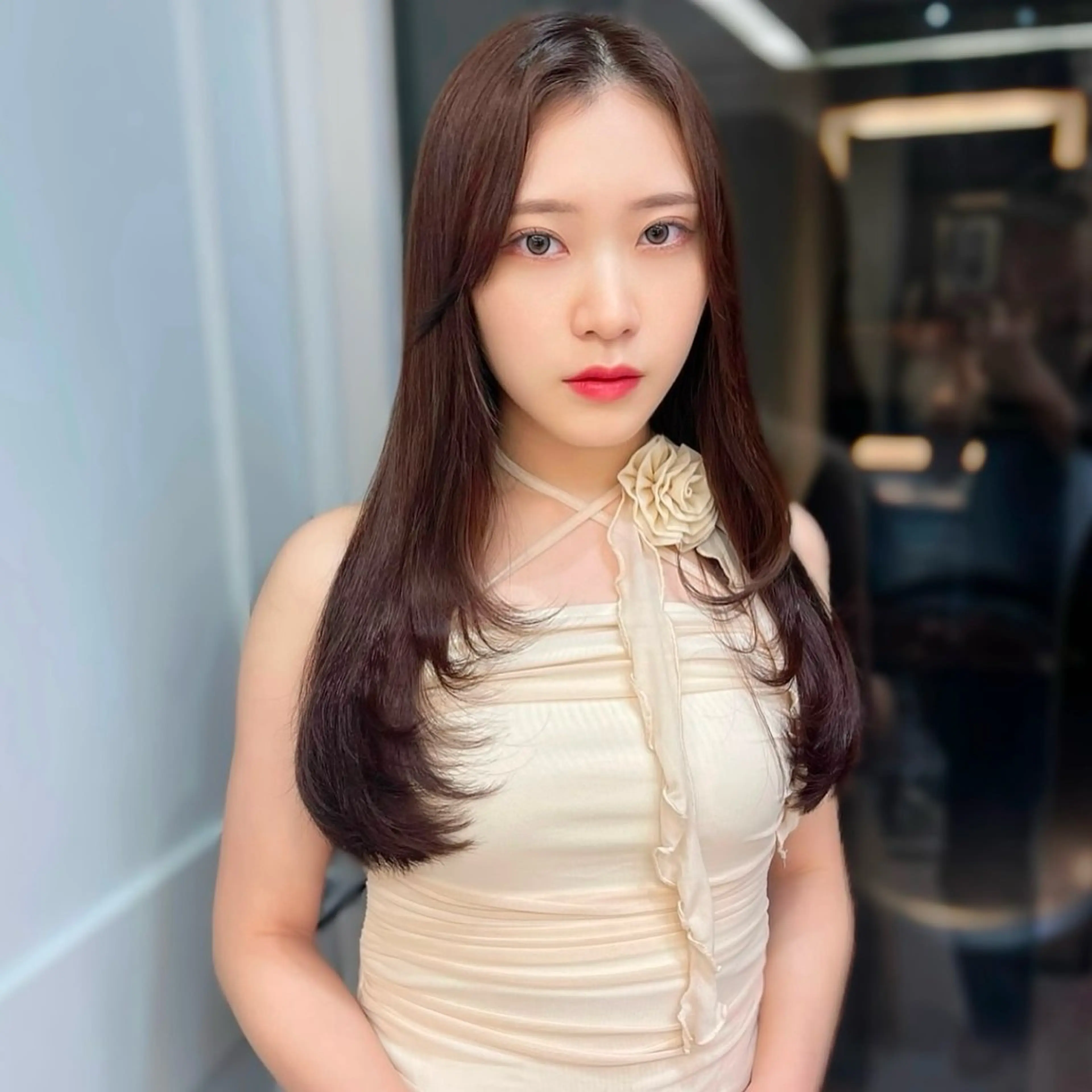 ロング カット ヘアカラー トリートメント レイヤー/縮毛矯正 🌹大人韓国 芹奈のヘアスタイル