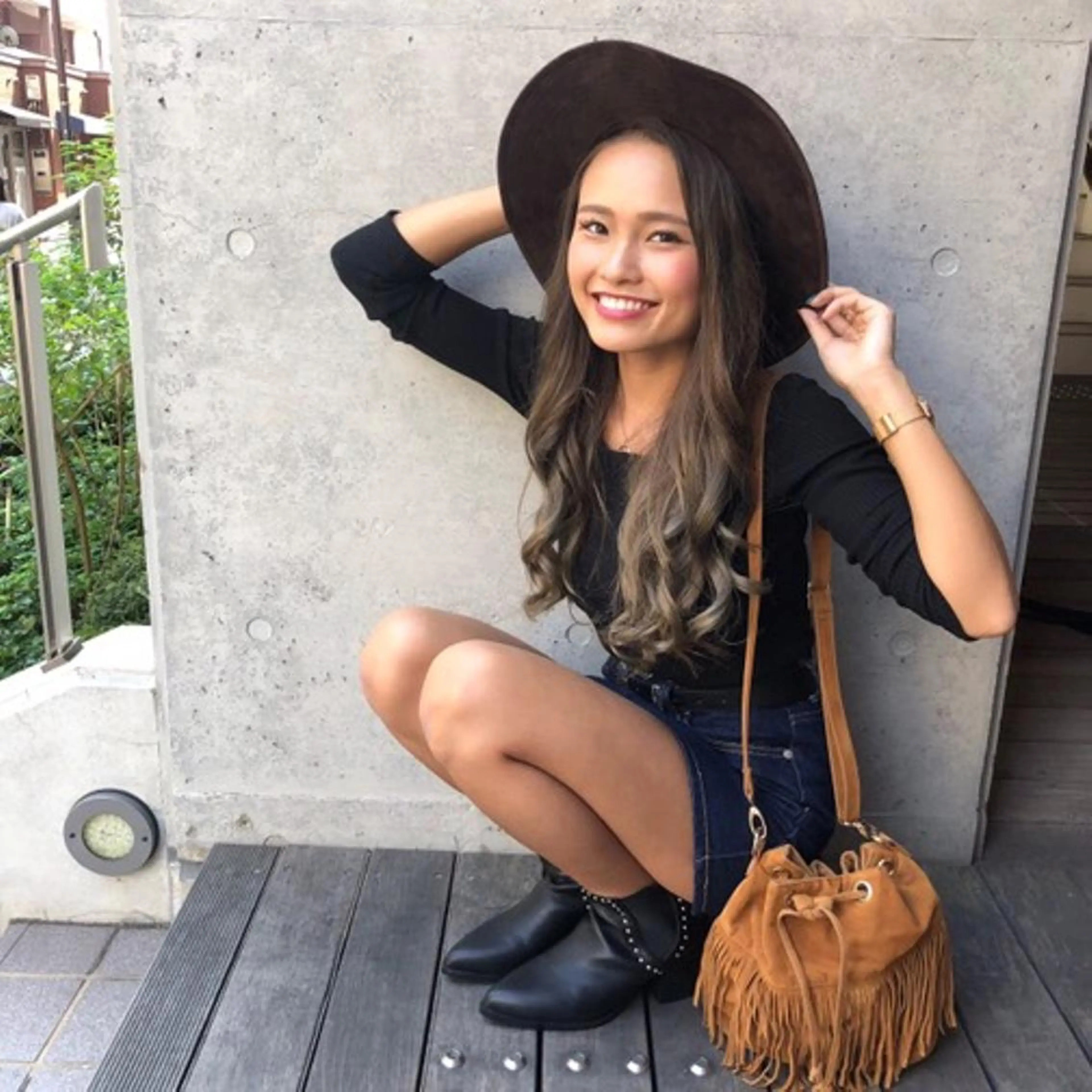 ロング カラー パーマ ヘアアレンジ Device ディバイスのヘアスタイル