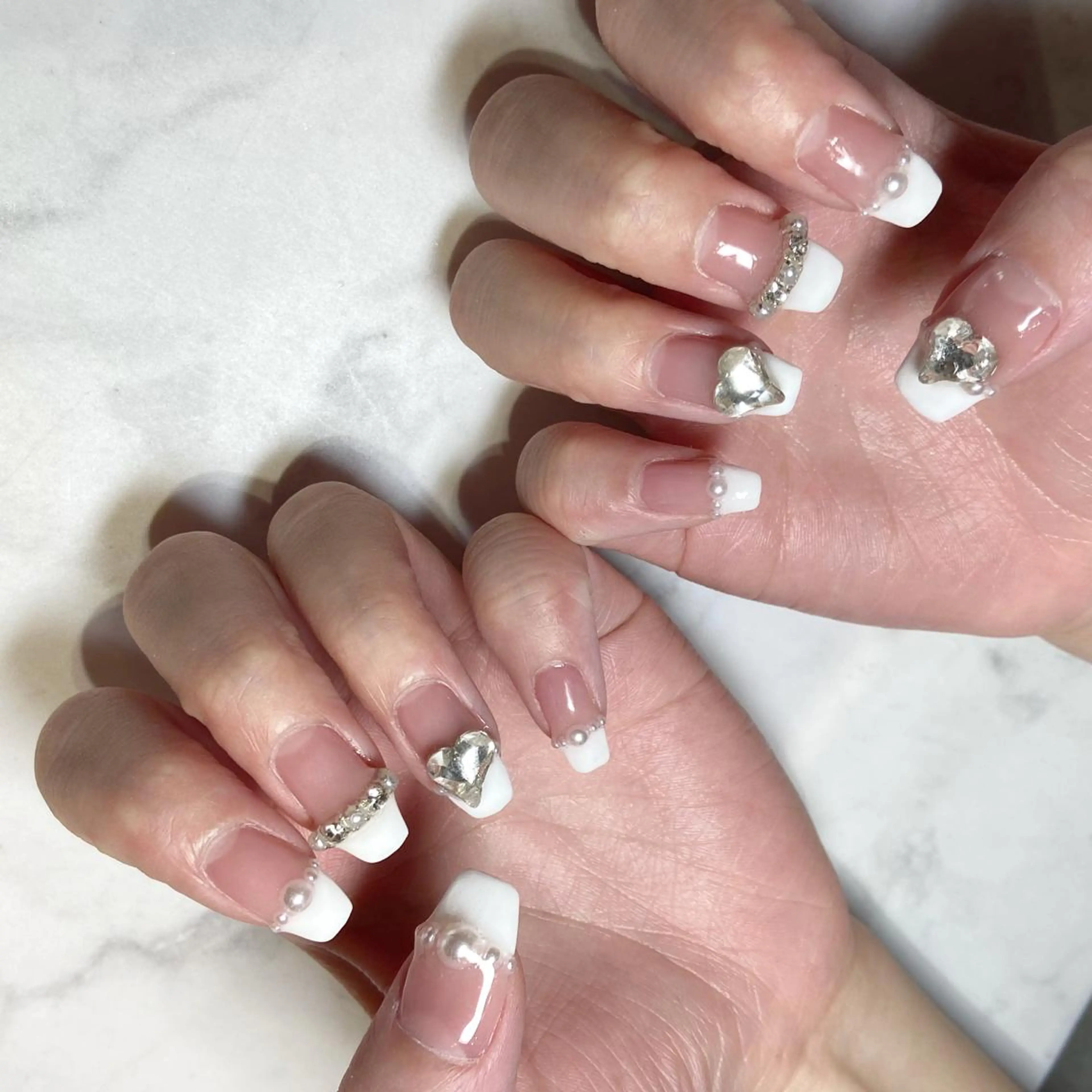 ネイル ハンドネイル YUN 💅のネイルデザイン