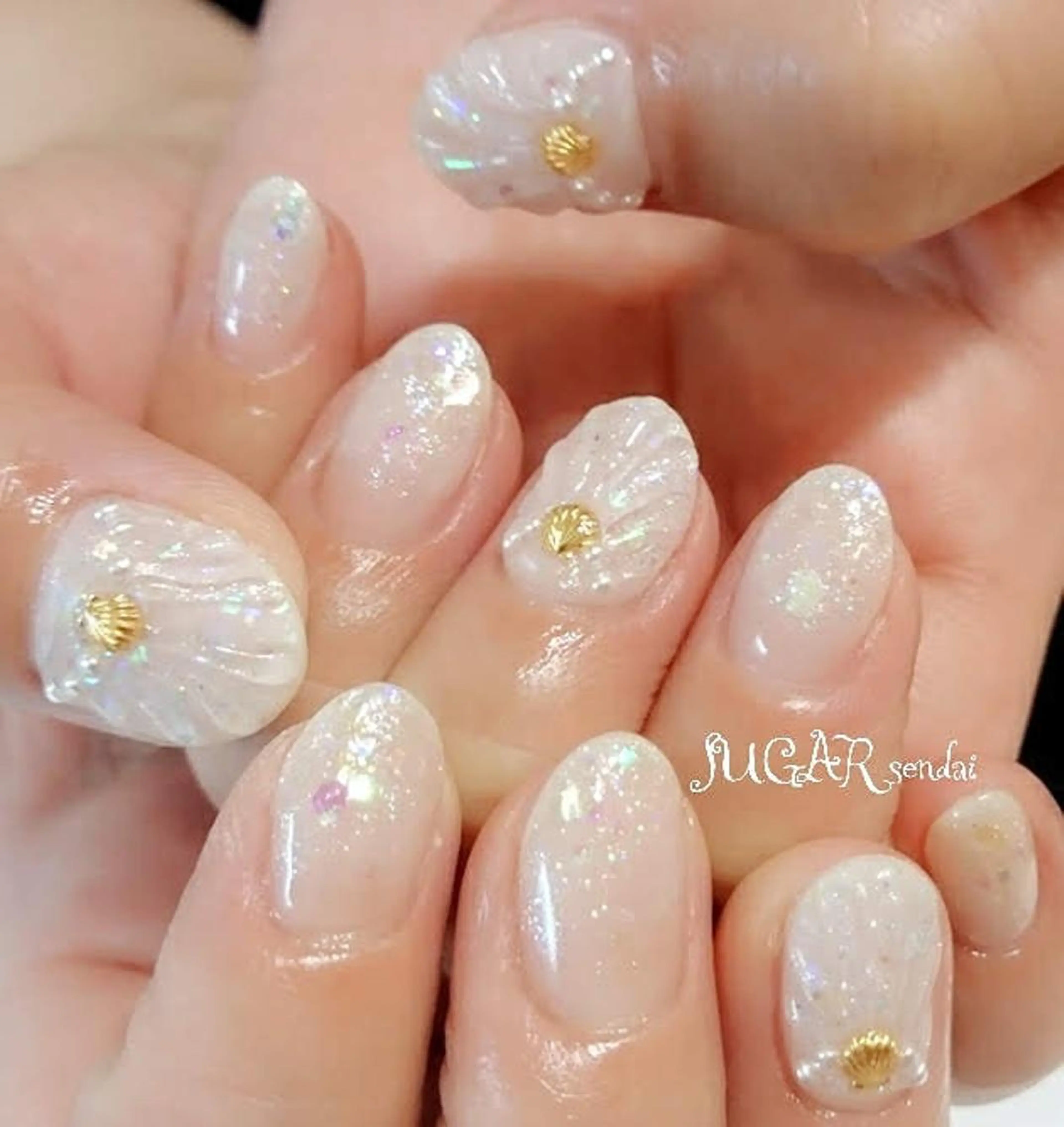 ネイル 鈴木 ゆかりのネイルデザイン