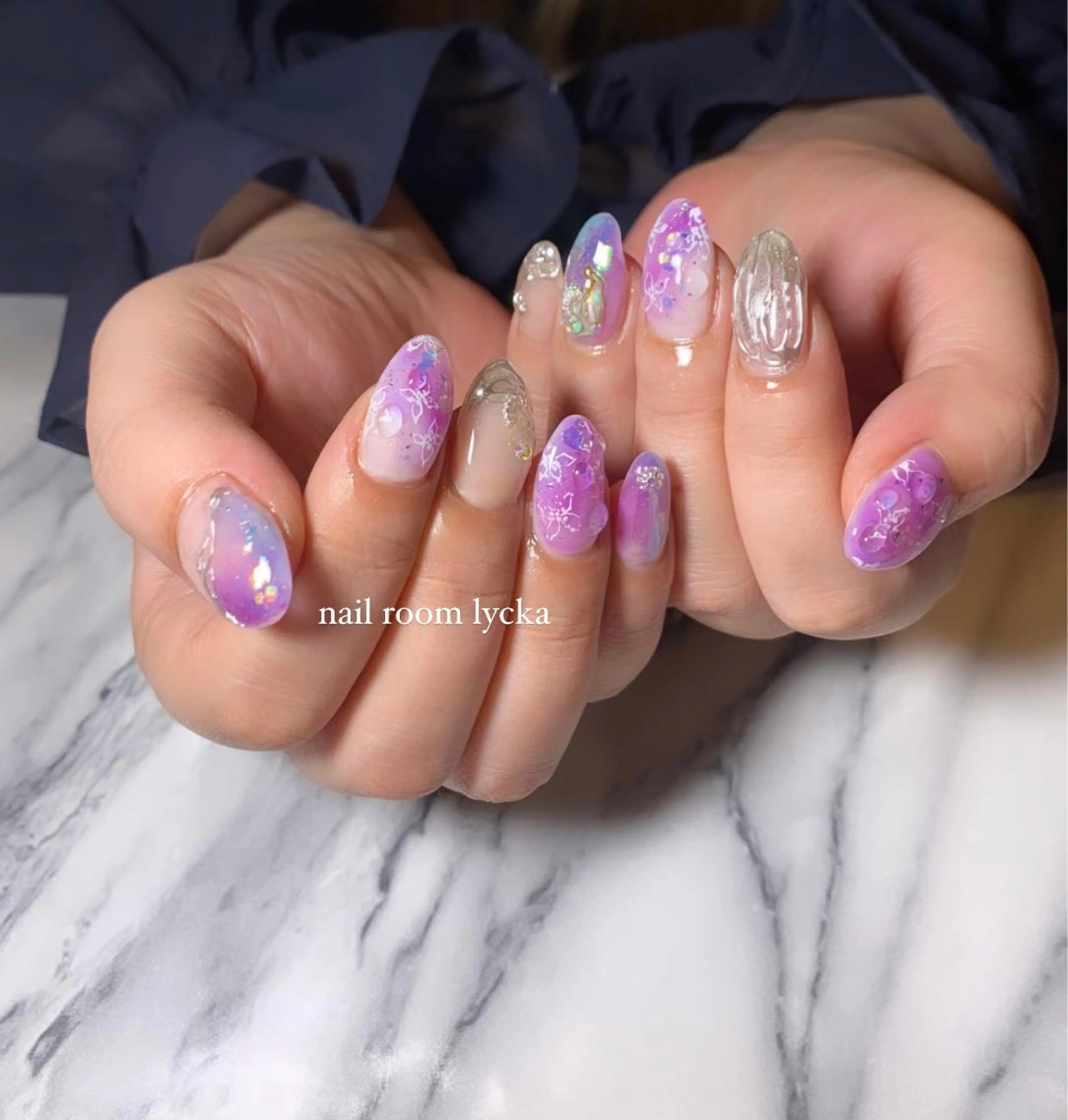 ネイル ﾈｲﾙﾙｰﾑﾘｯｶ 𝐦𝐚𝐲𝐮のネイルデザイン