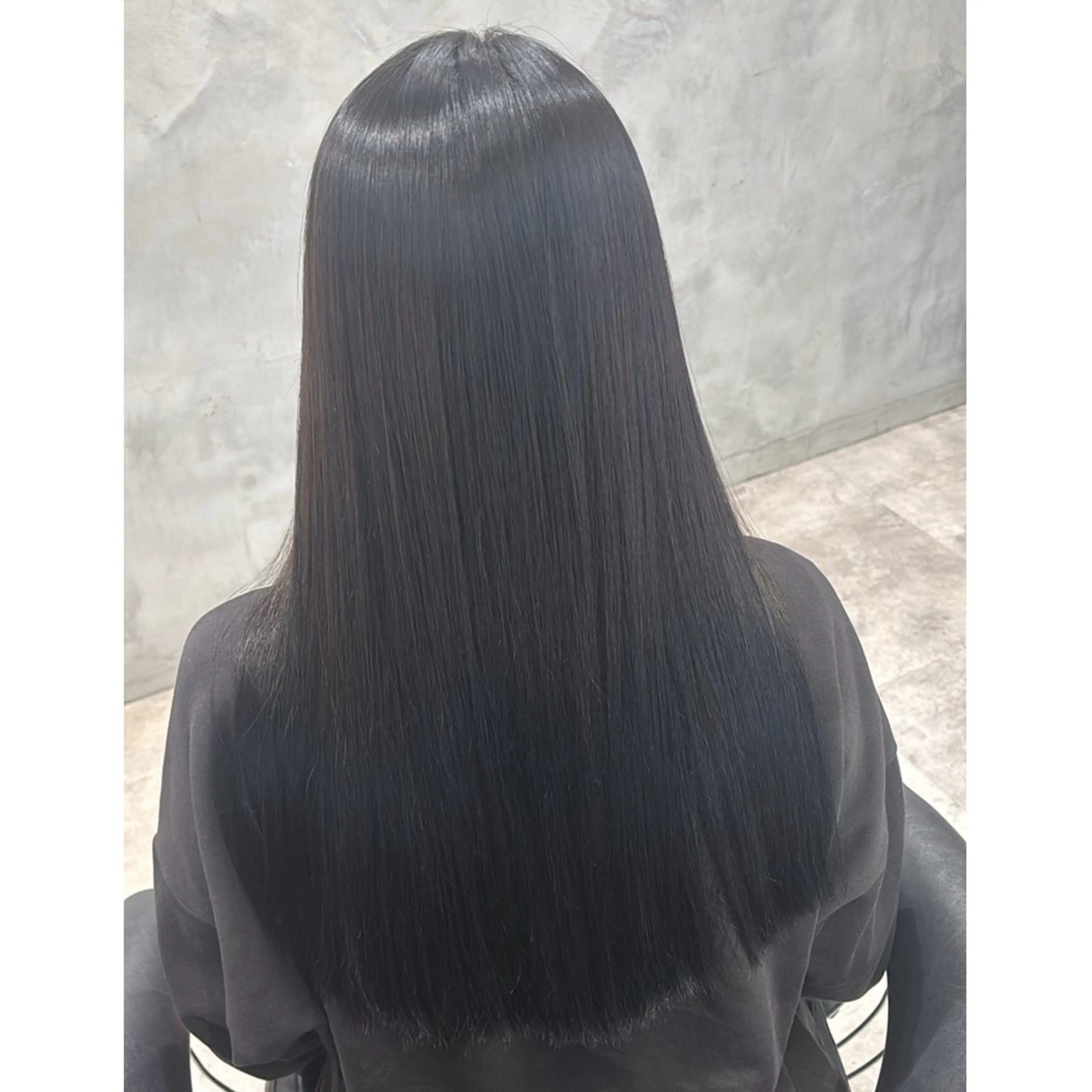 ロング 縮毛矯正 Rino 🎀🖤のヘアスタイル