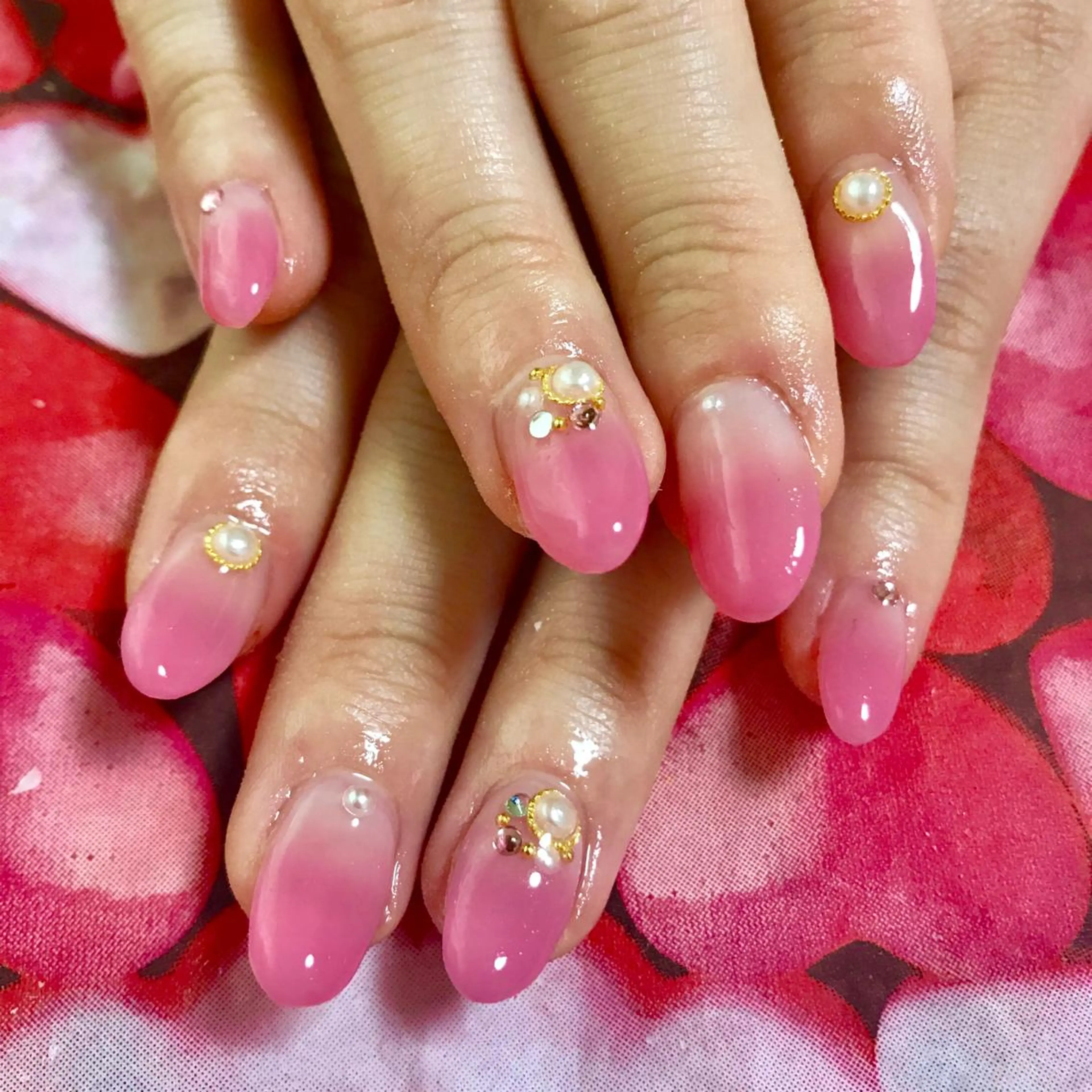 ネイル LOVEnail tomoのネイルデザイン