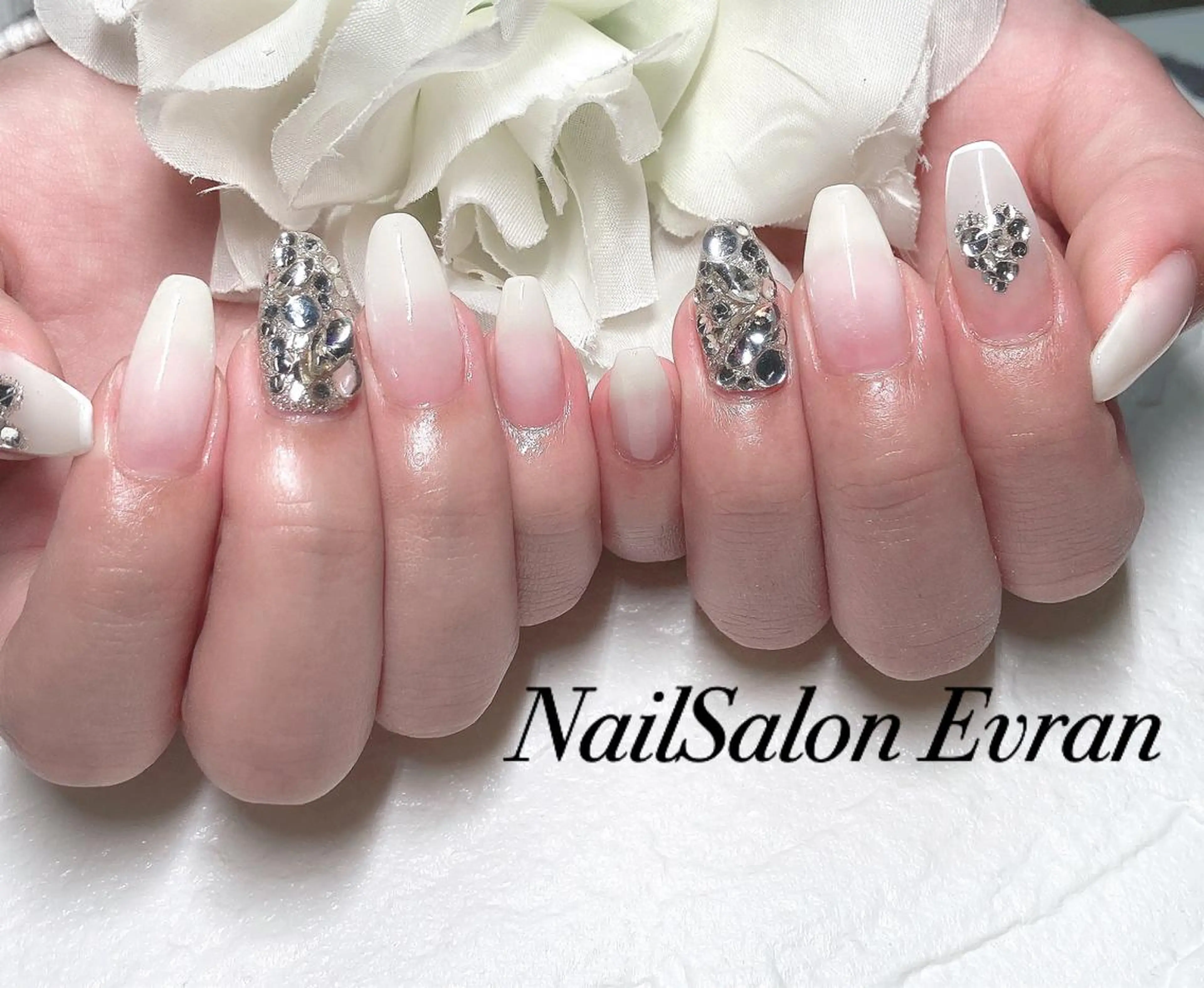 ネイル Nail salon Evranのネイルデザイン