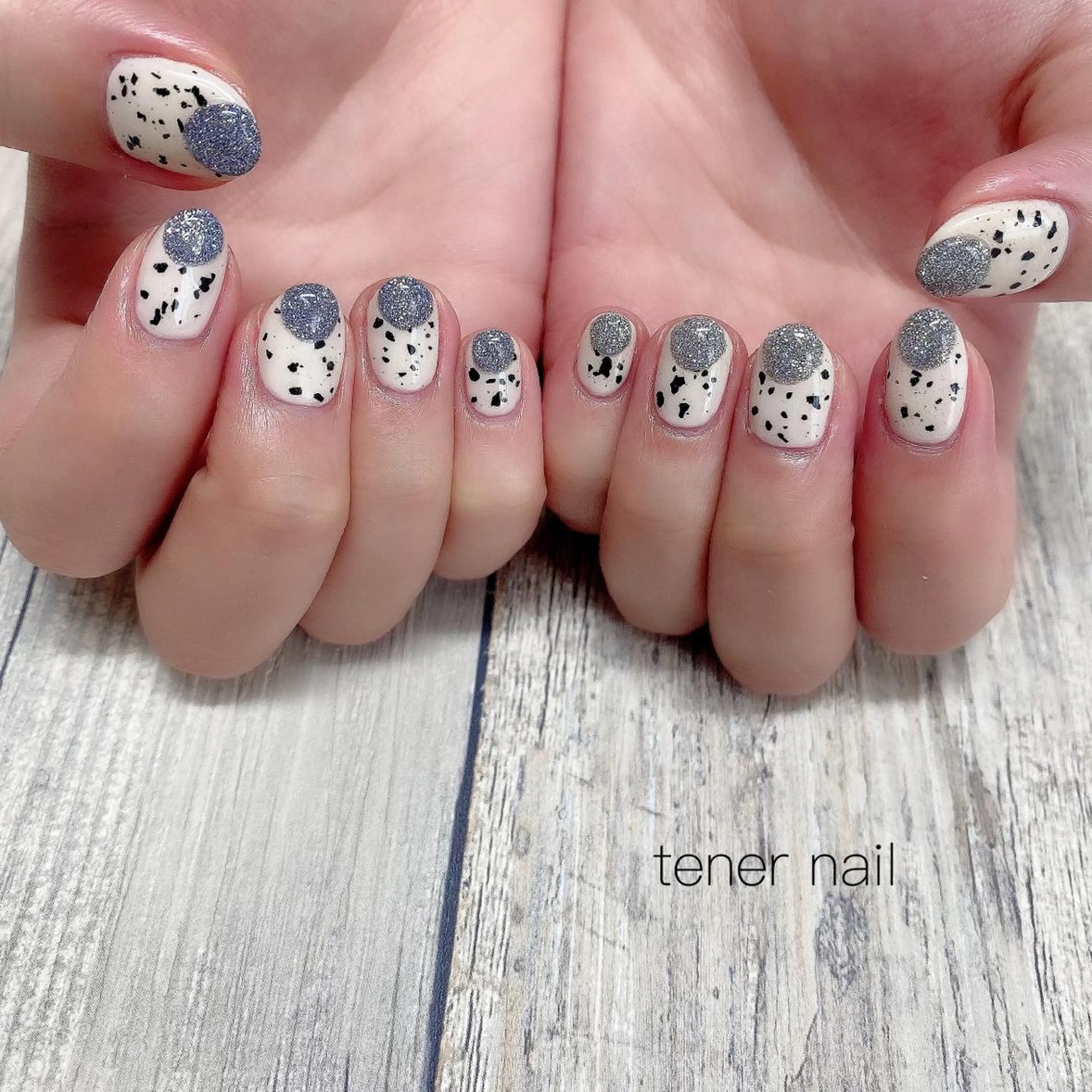 ネイル フラッシュネイル ラメ(グリッター) tener  nail  テネルネイル所属・テネルネイル tener nailのネイルデザイン
