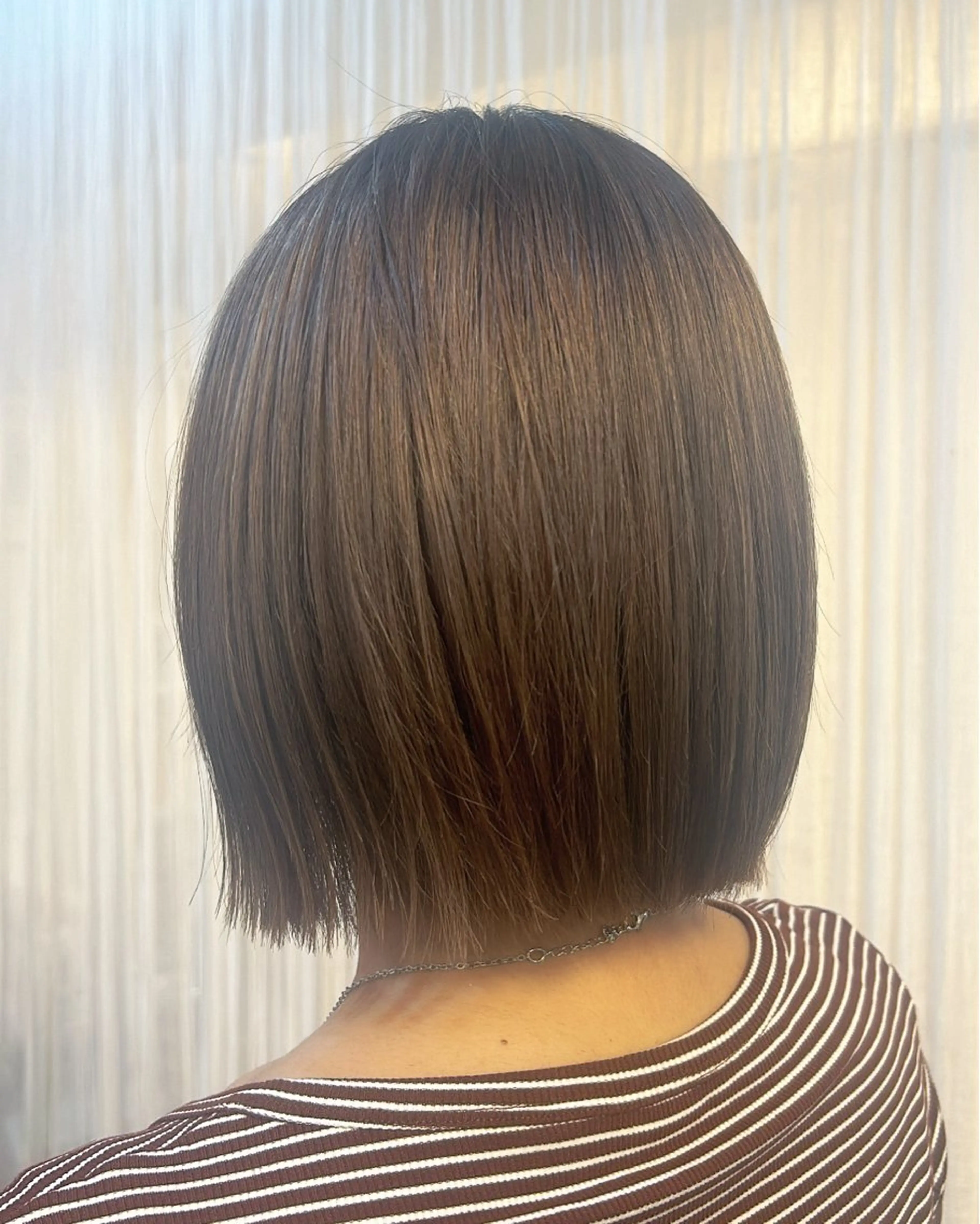 ショート カラー 切りっぱなしボブ ベージュカラー ボブ Masaki ブリーチカラーのヘアスタイル