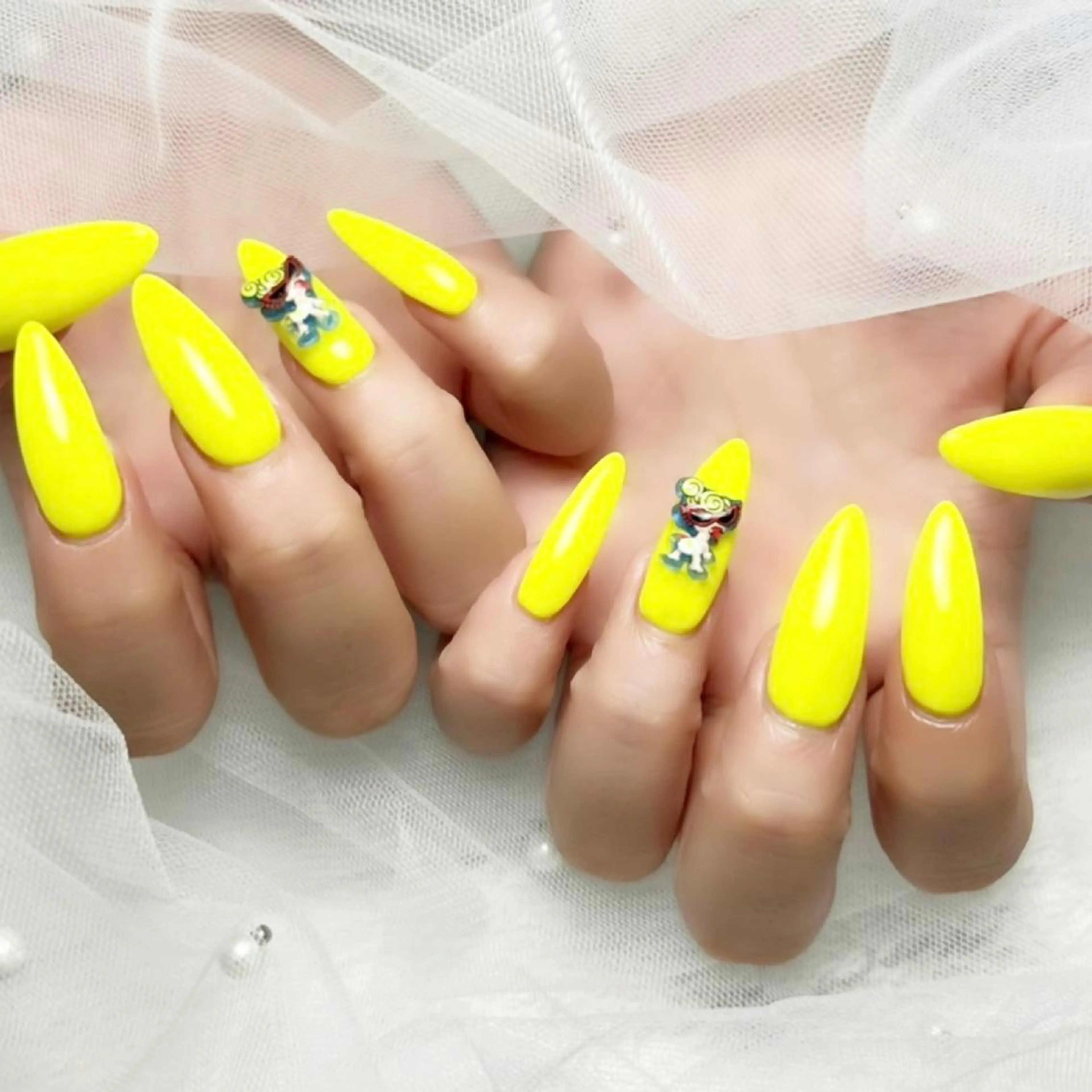 ネイル yuan⭐️ pas á pasのネイルデザイン