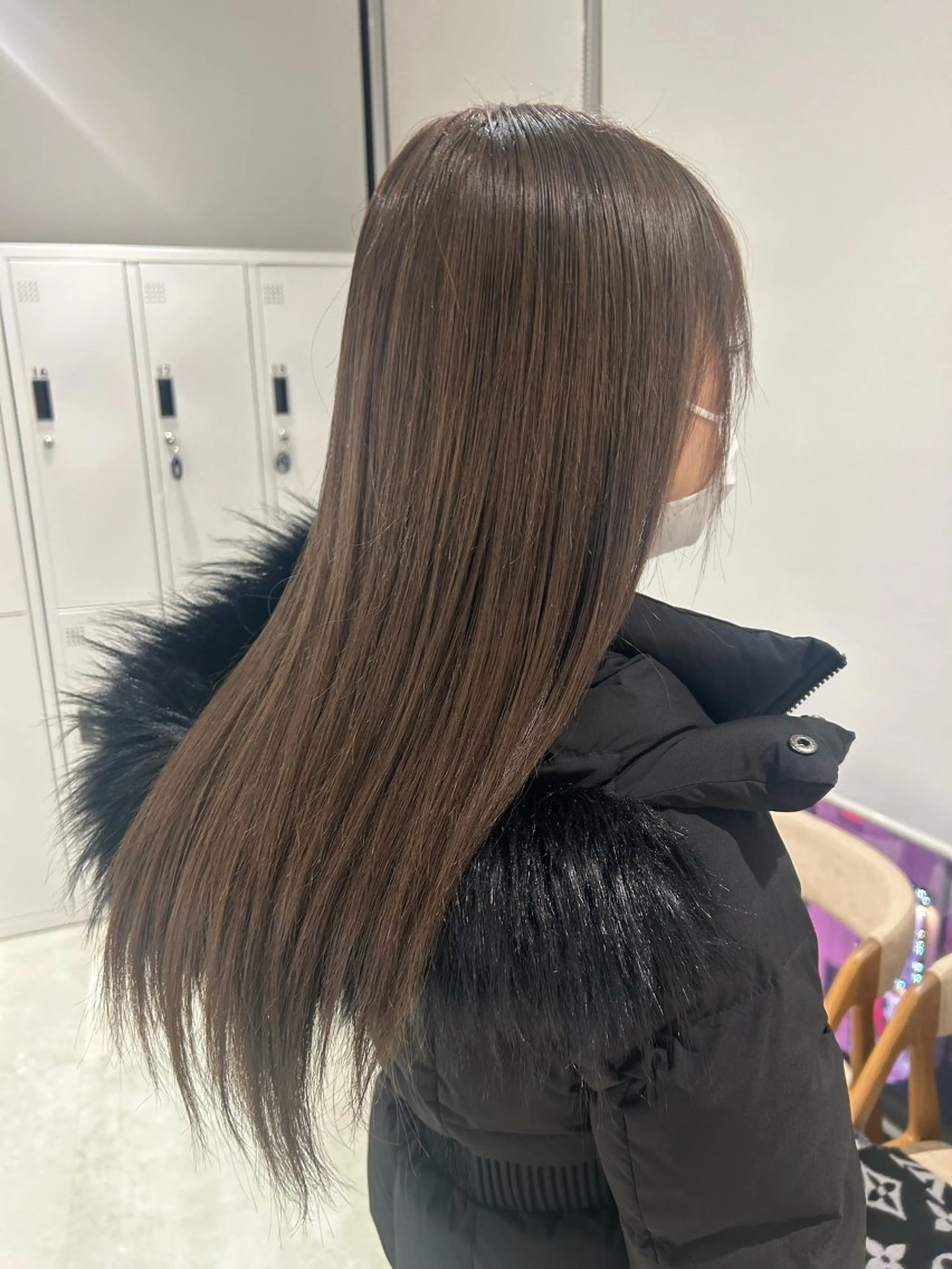 ロング カラー ベージュカラー ケアカラー 透明感カラー ダブルカラー ミルクティーベージュ カット ヘアカラー ピンク/ベージュ /似合わせ/田島百華のヘアスタイル