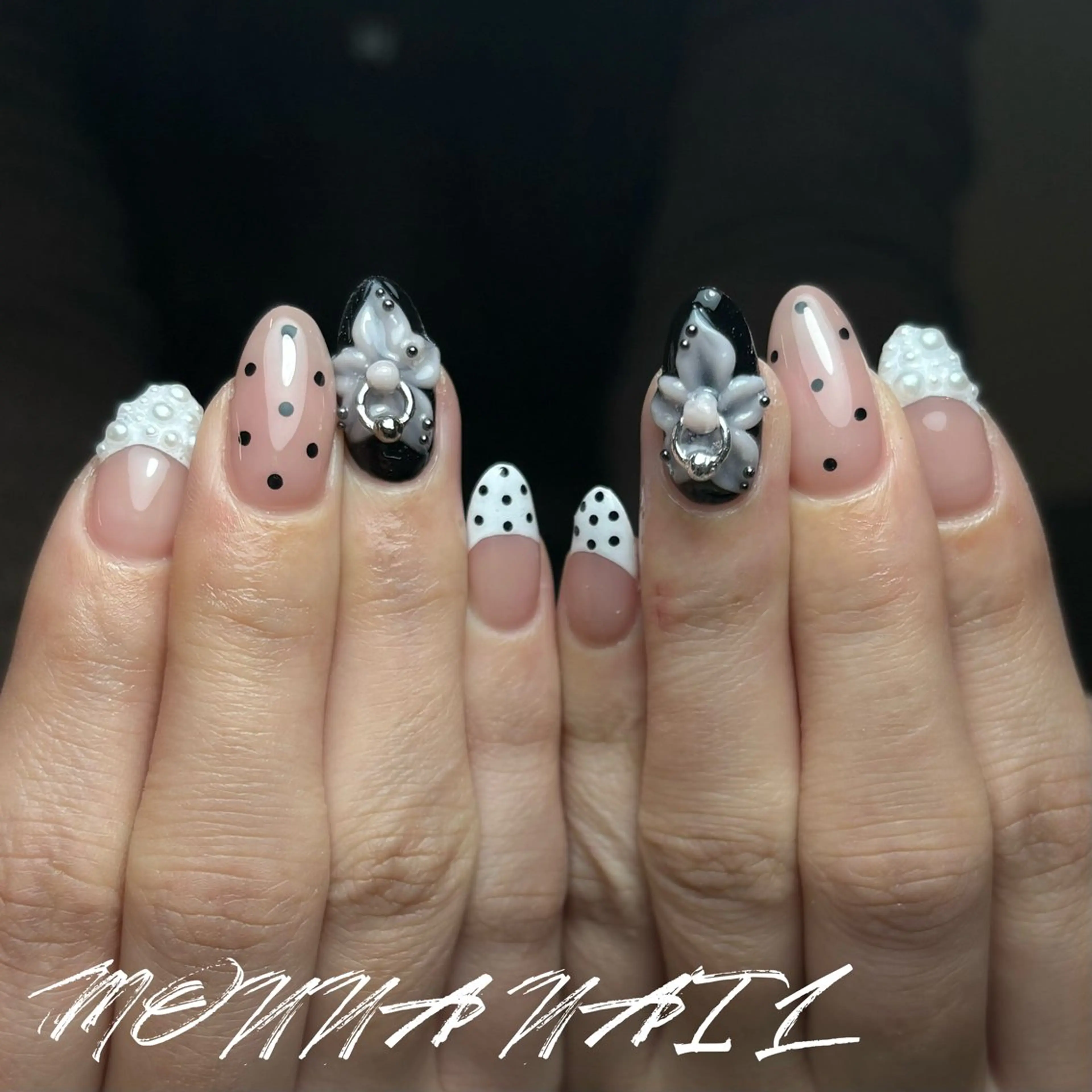 ネイル ハンドネイル モンナ CCのネイルデザイン