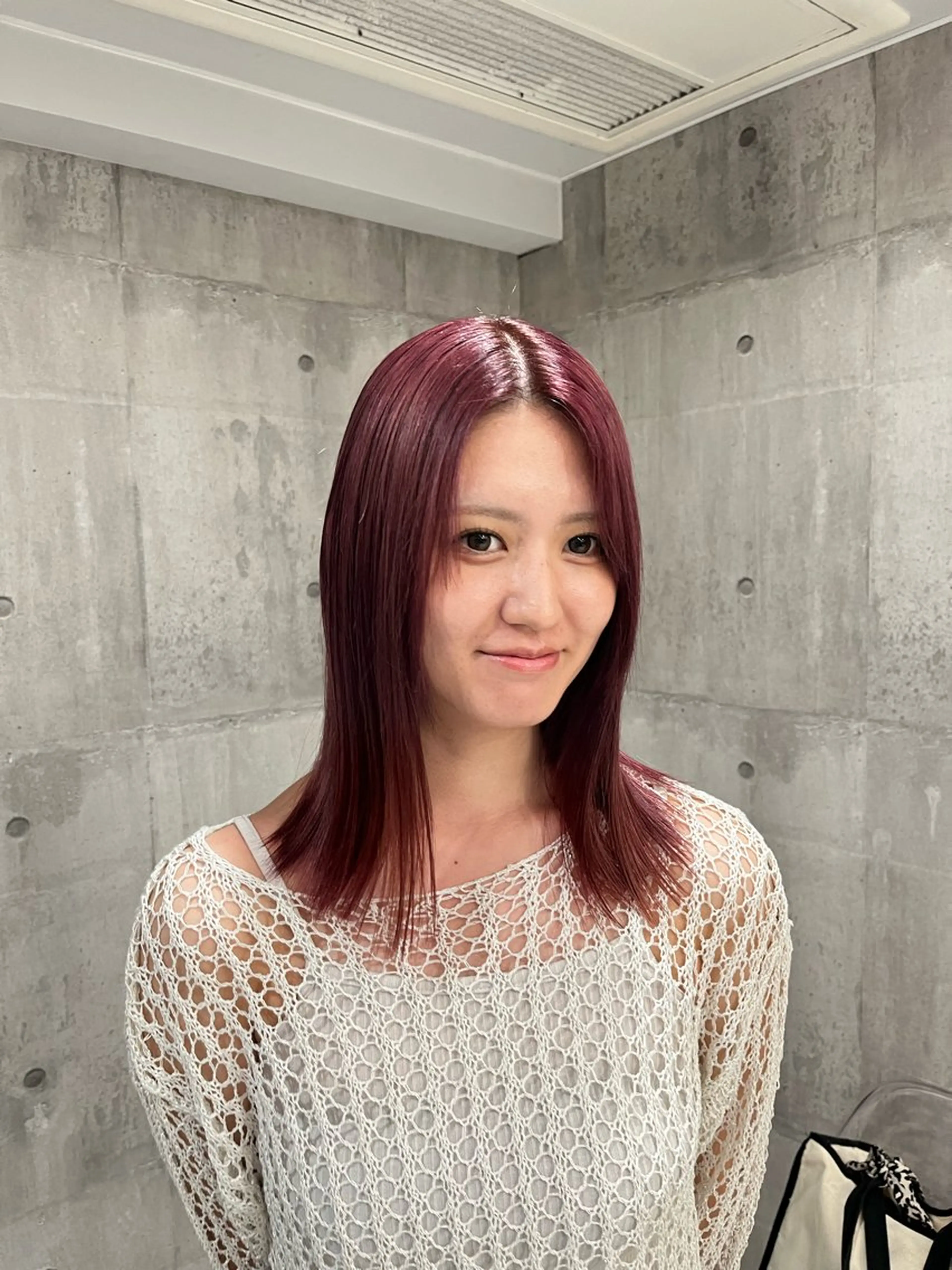 ミディアム カラー ブリーチ ボルドーカラー ケアブリーチ ハイトーンカラー トリートメント メンズ特化/パーマ/ 骨格矯正カット/真人のヘアスタイル