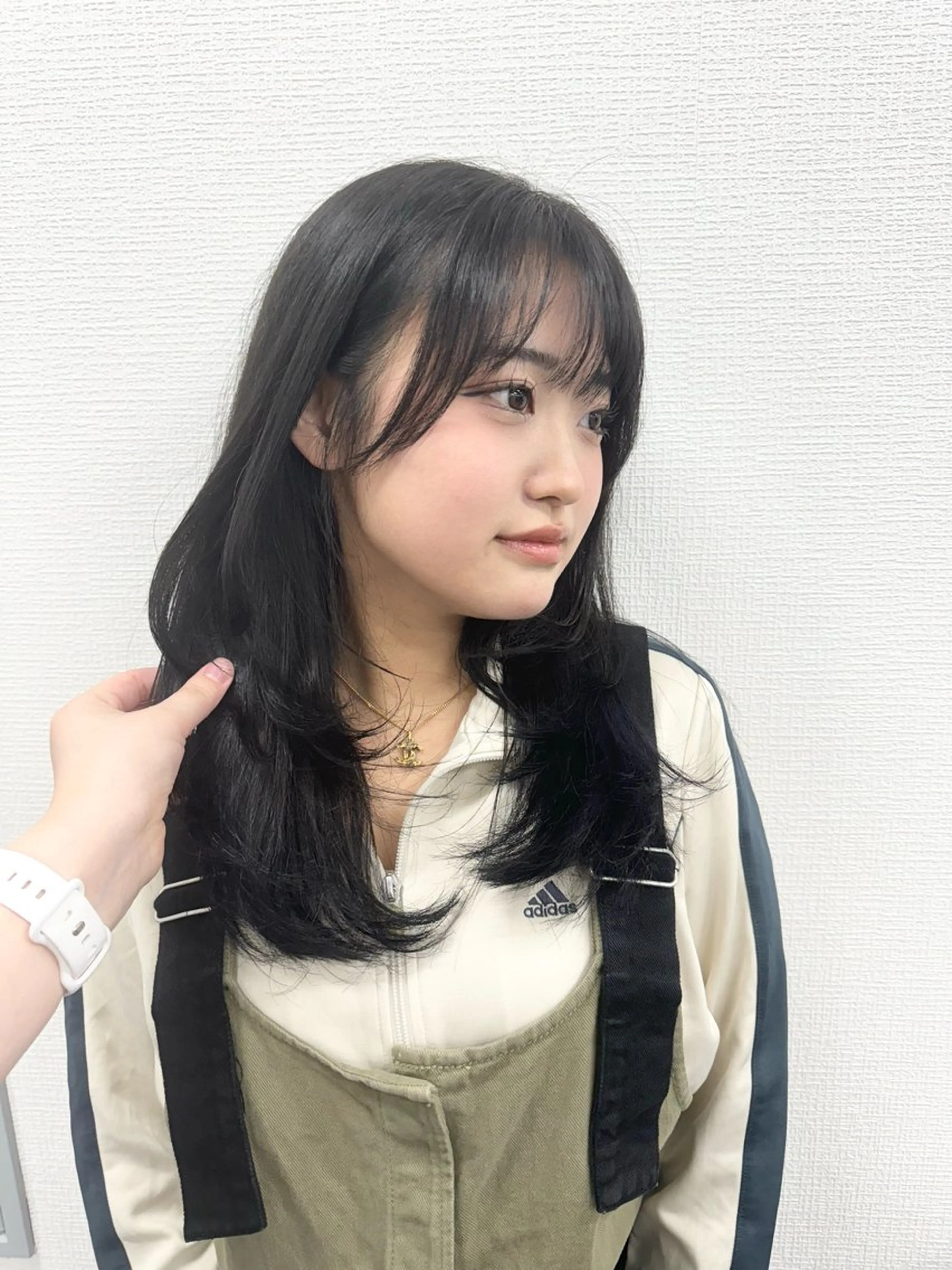 セミロング カラー 黒髪 ブルーカラー ブルーブラック トリートメント 🎀愛されgirly ヘア🫧Ayakaのヘアスタイル