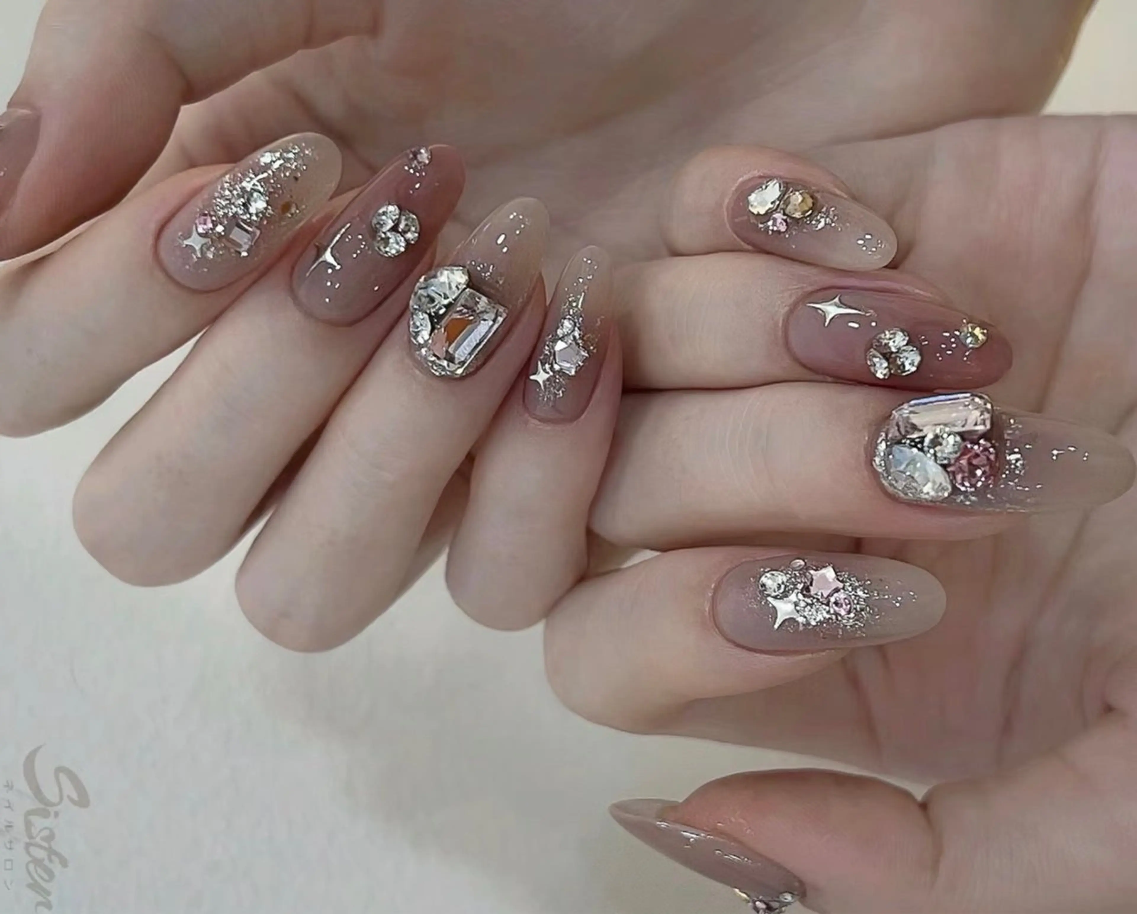 ネイル ella laのネイルデザイン