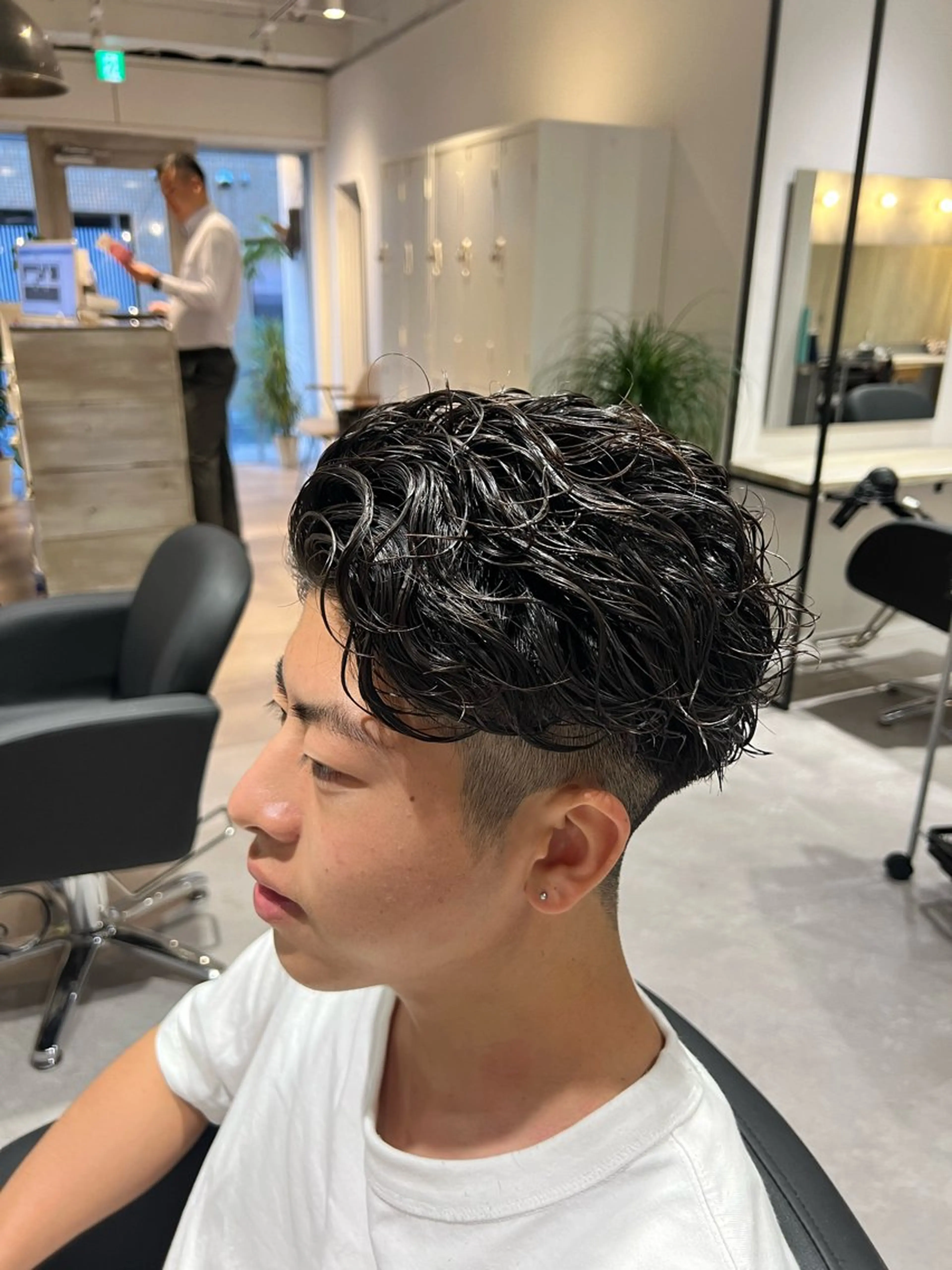 ミディアム パーマ メンズ 【パーマ満足度No. 1🥇】宮脇 大樹のヘアスタイル