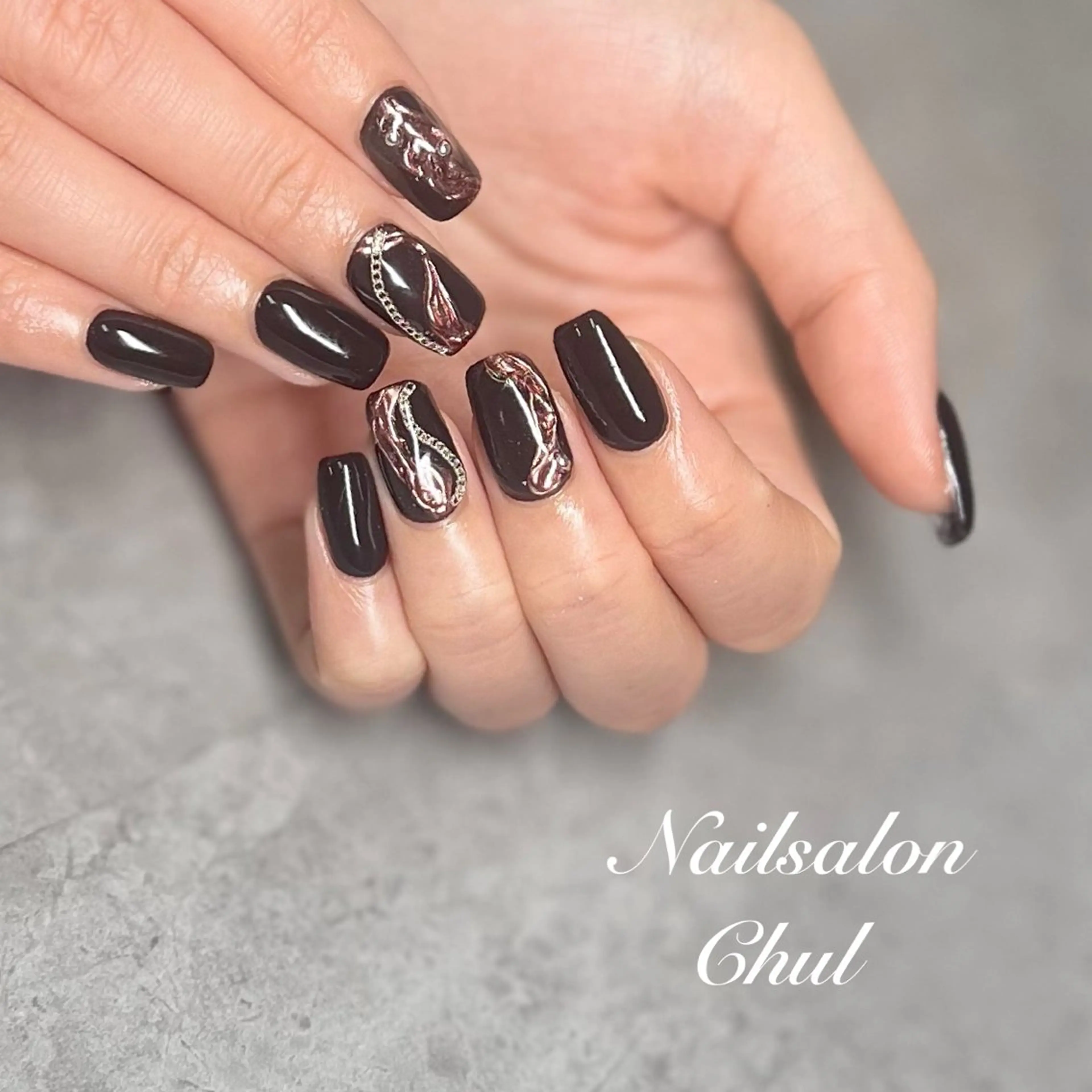 ネイル ミラーネイル ピンク ハンドネイル ネイルサロン チュルのネイルデザイン