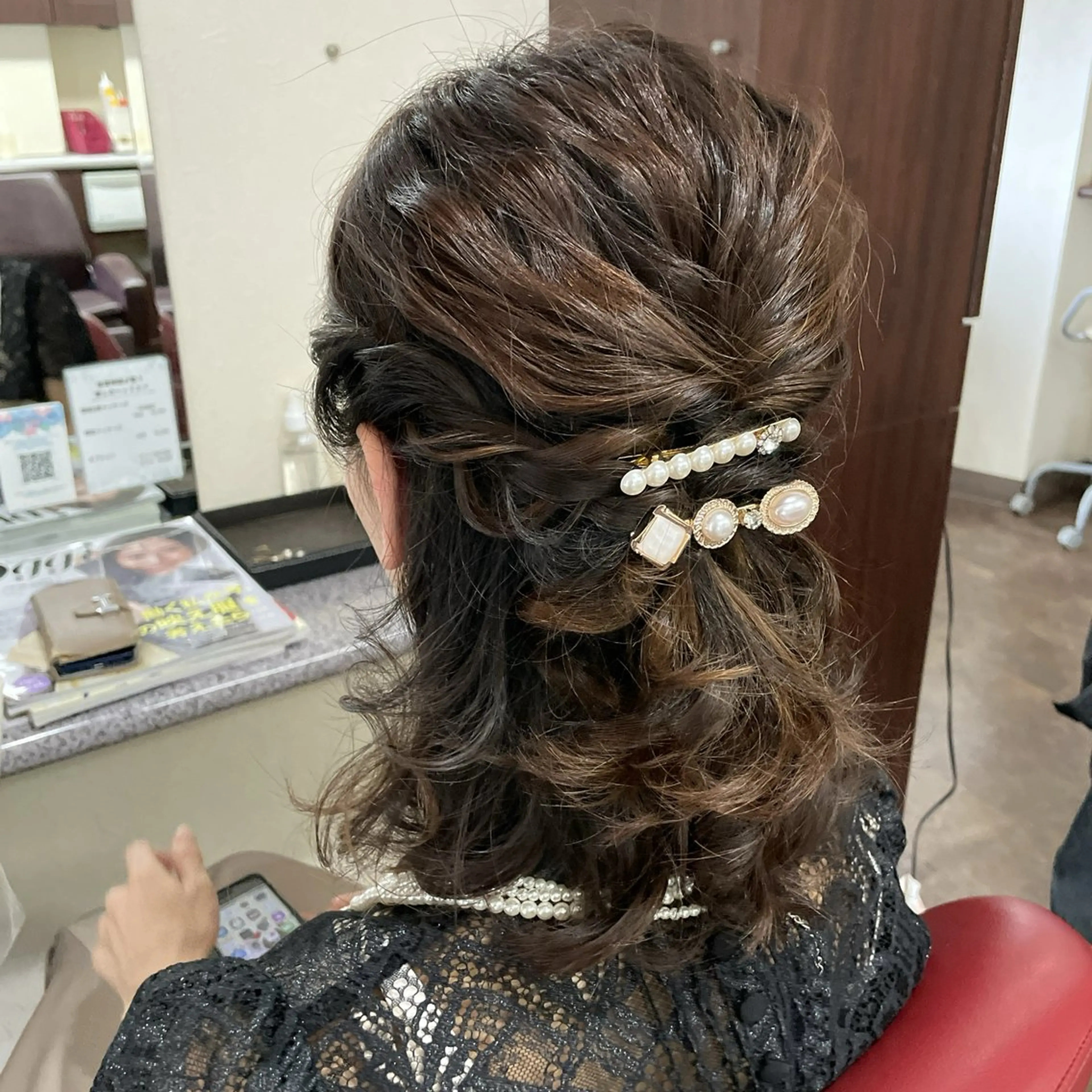 ミディアム ヘアアレンジ コゾノ ミキコのヘアスタイル