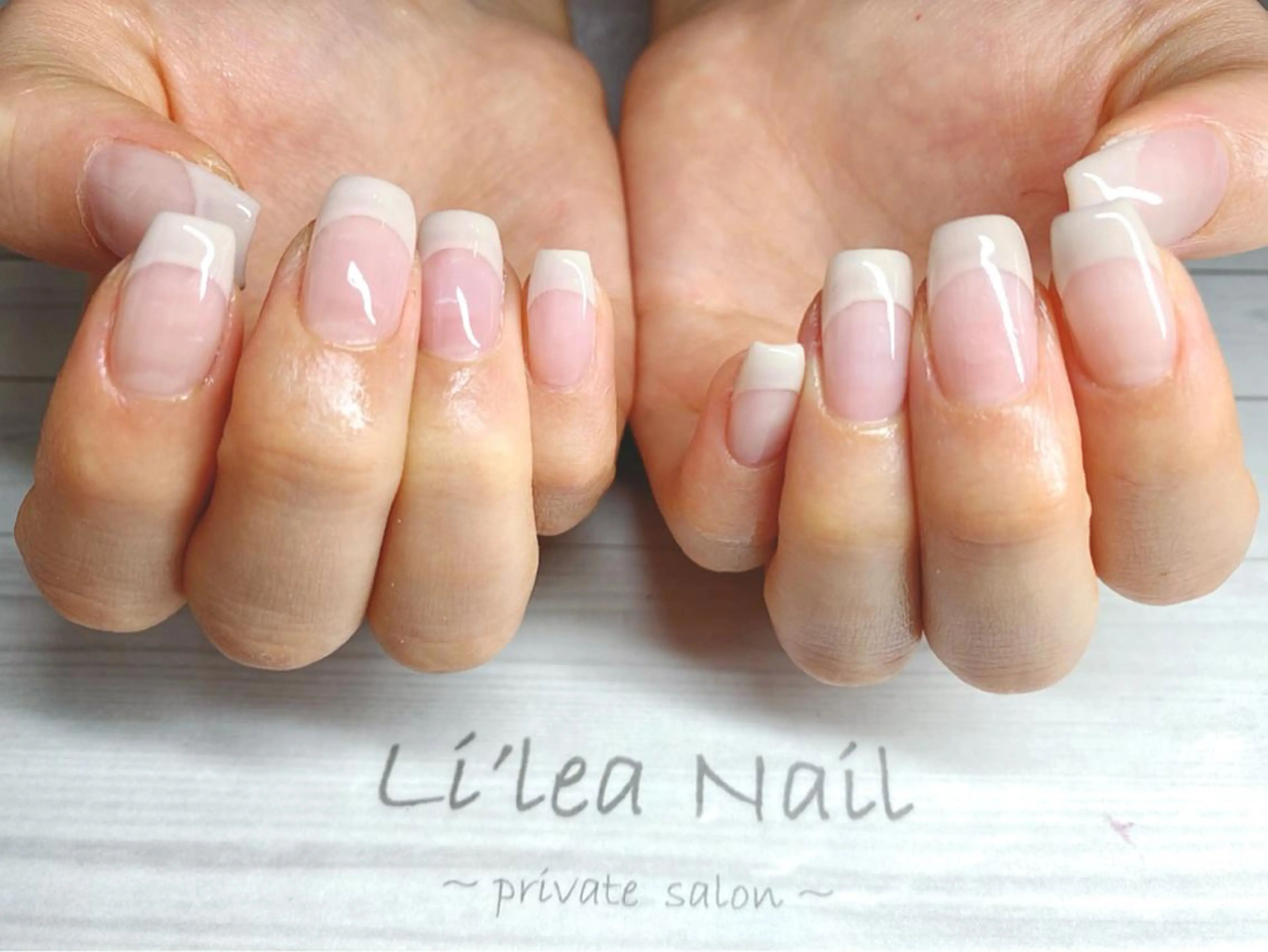 ネイル Li'leaNail AINAのネイルデザイン