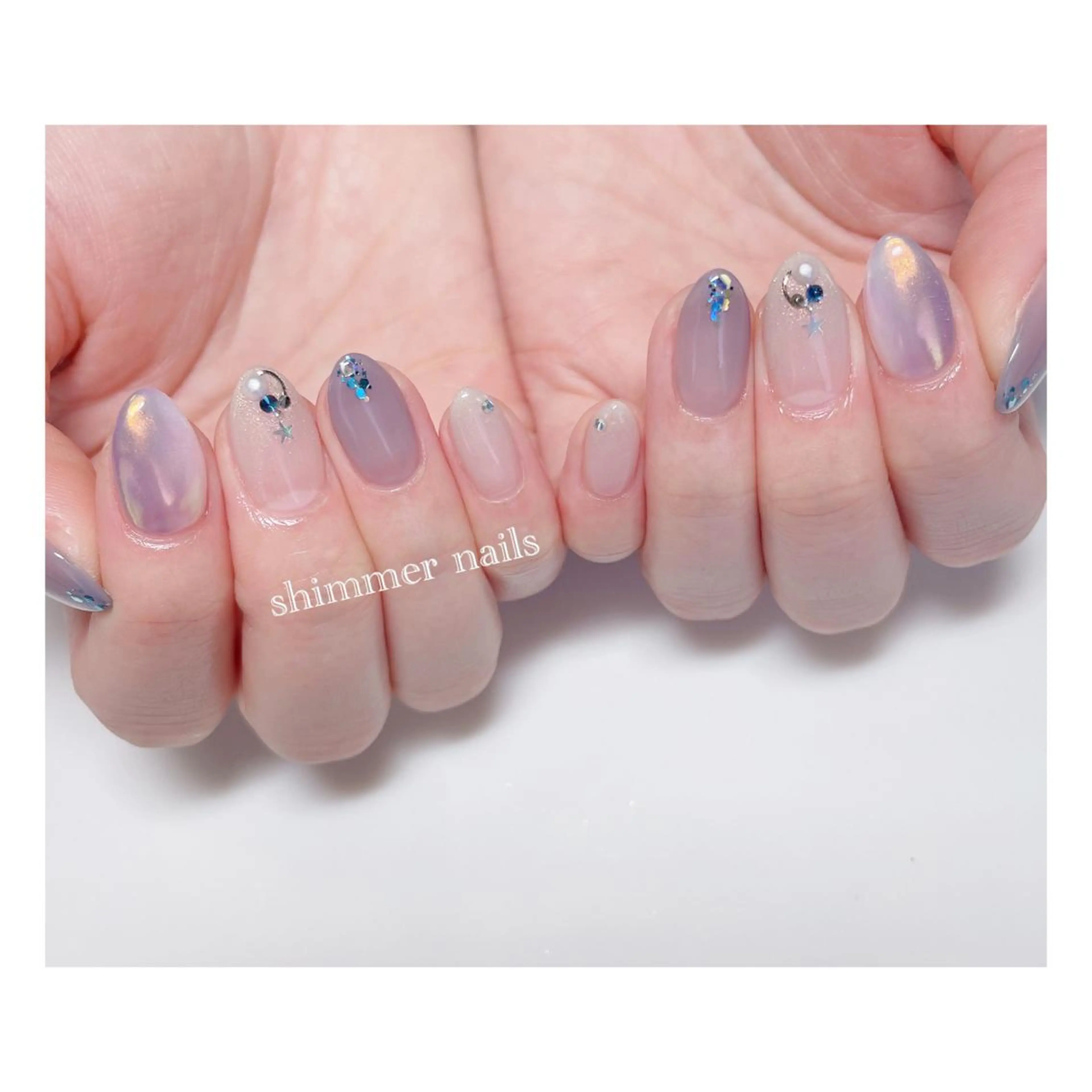 ネイル オーロラネイル ブルー shimmer nailsのネイルデザイン