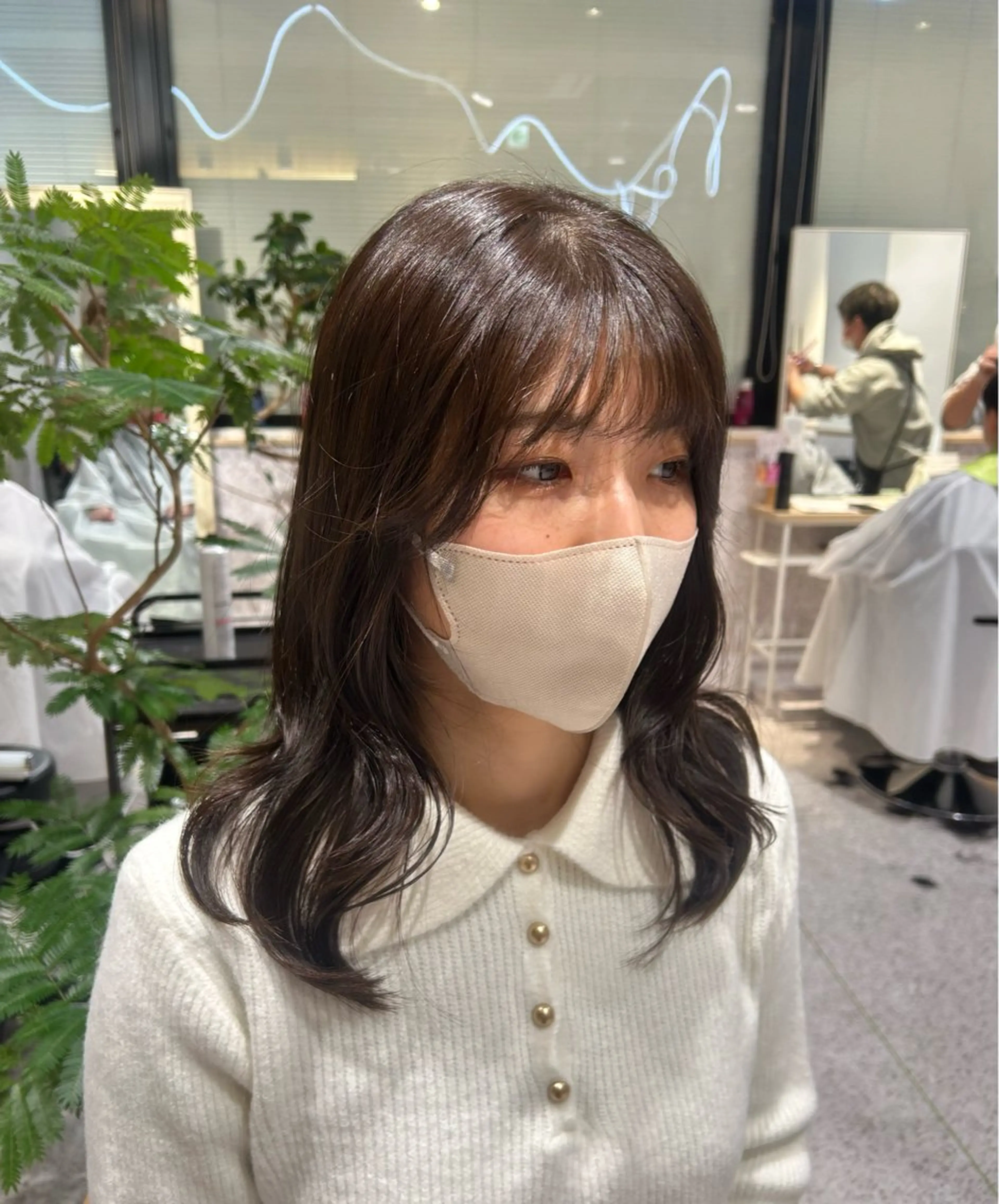 カラー ダブルカラー イヤリングカラー ハイトーンカラー インナーカラー 髪質改善 ヘアカラー ♡ハイトーン★ ネイル/しの♡のヘアスタイル