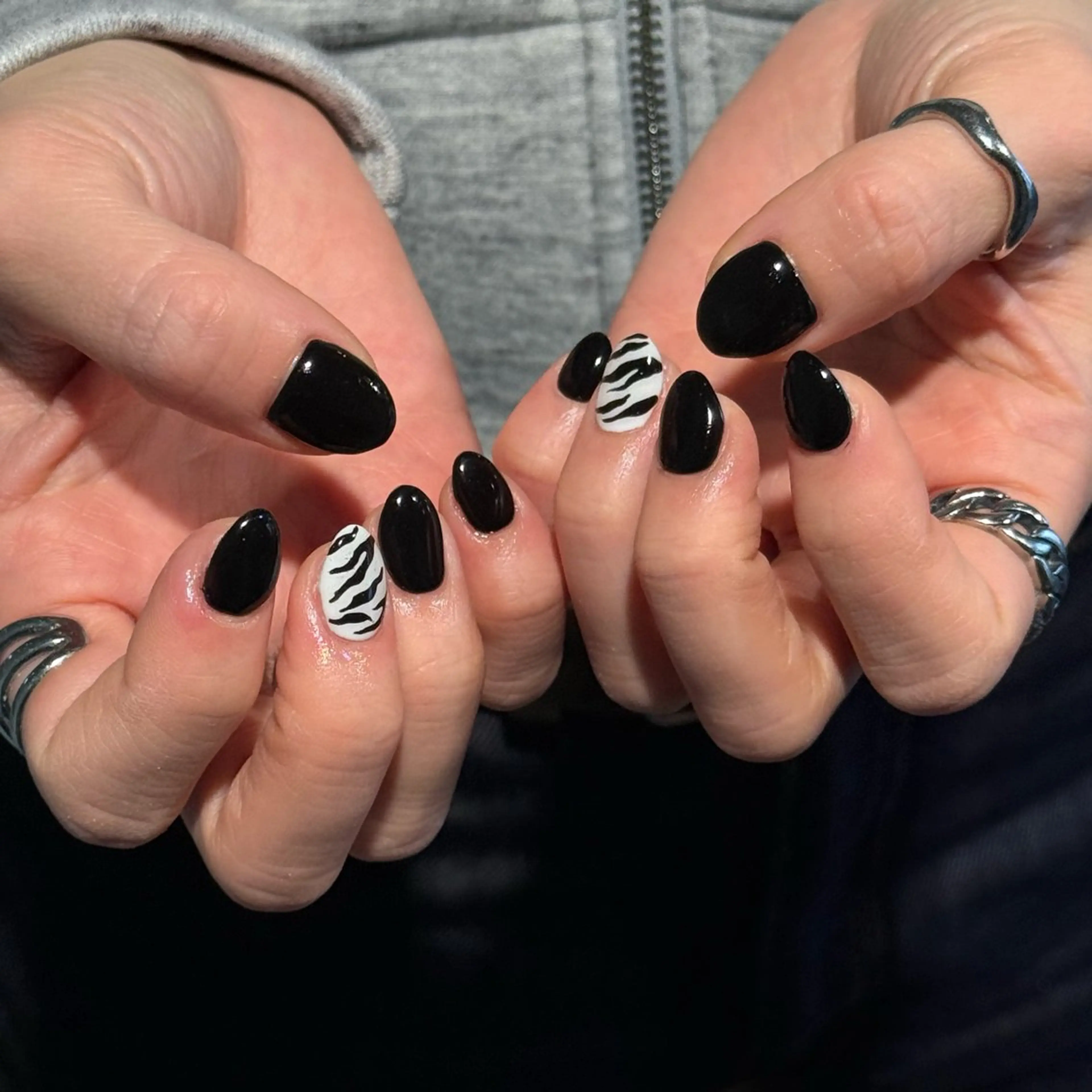 ネイル ハンドネイル JON YUEのネイルデザイン