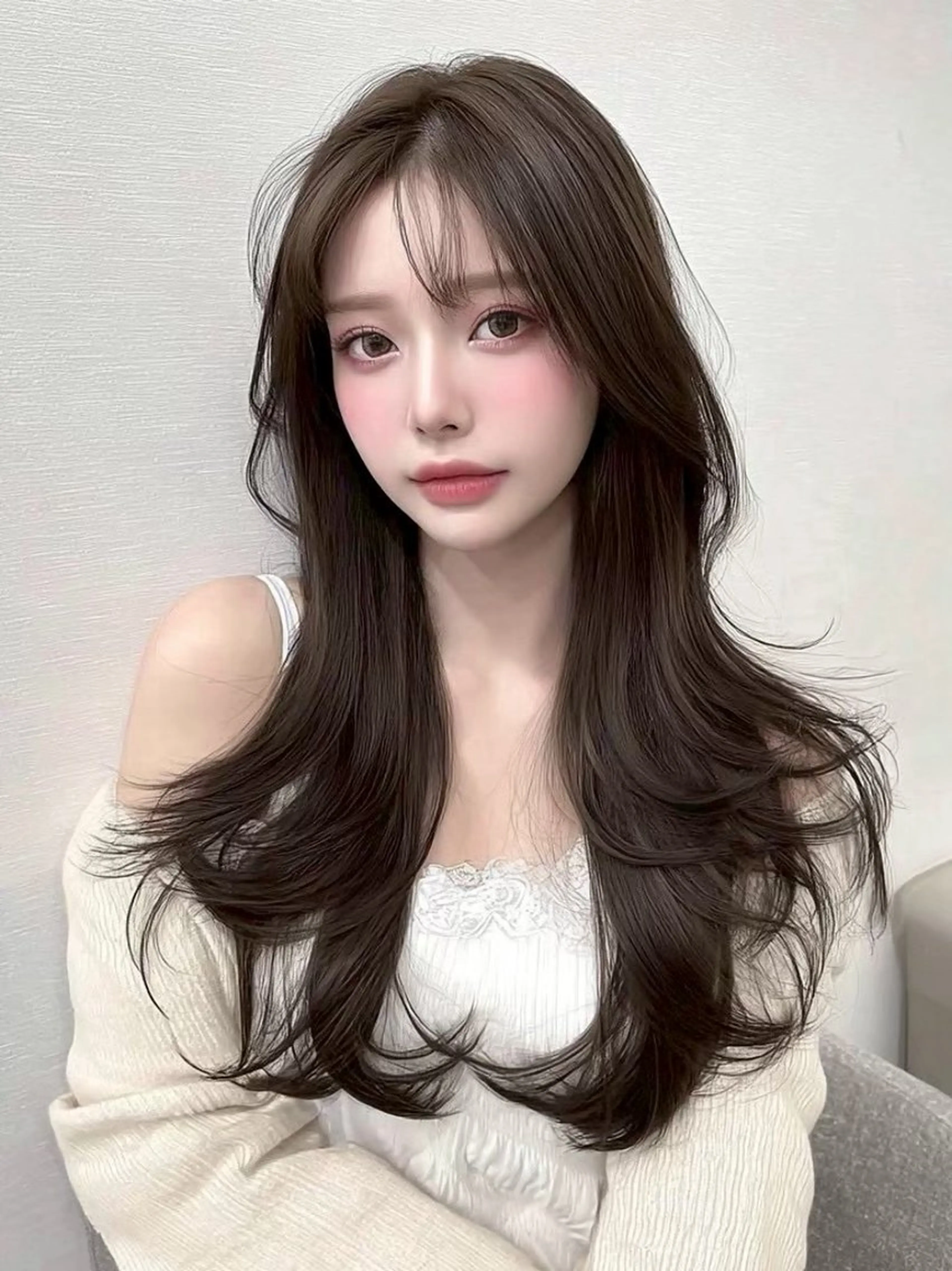 ロング カラー 鍋島 美華のヘアスタイル