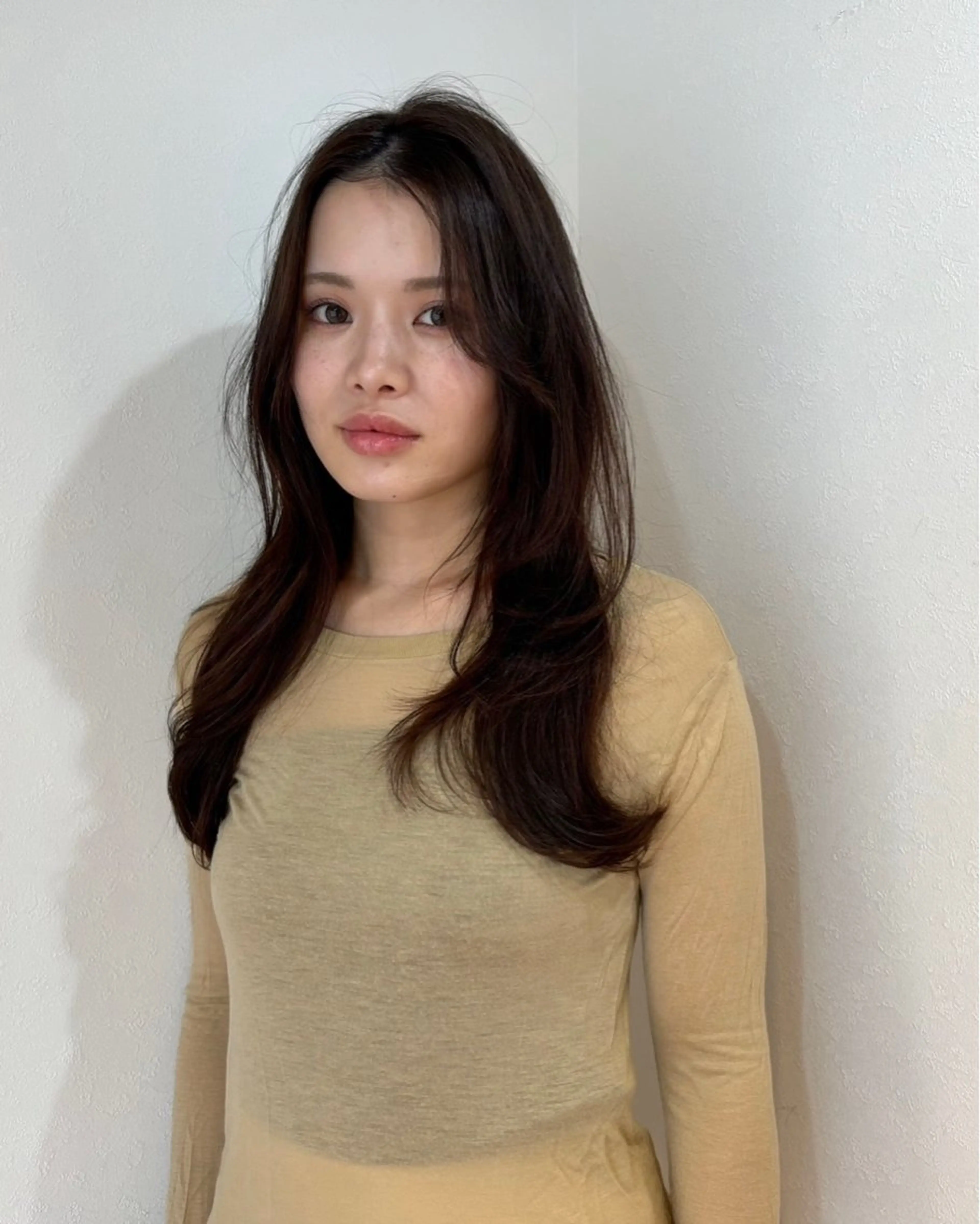 ミディアム レイヤーカット 林　蓮／レイヤー /透明感カラーのヘアスタイル