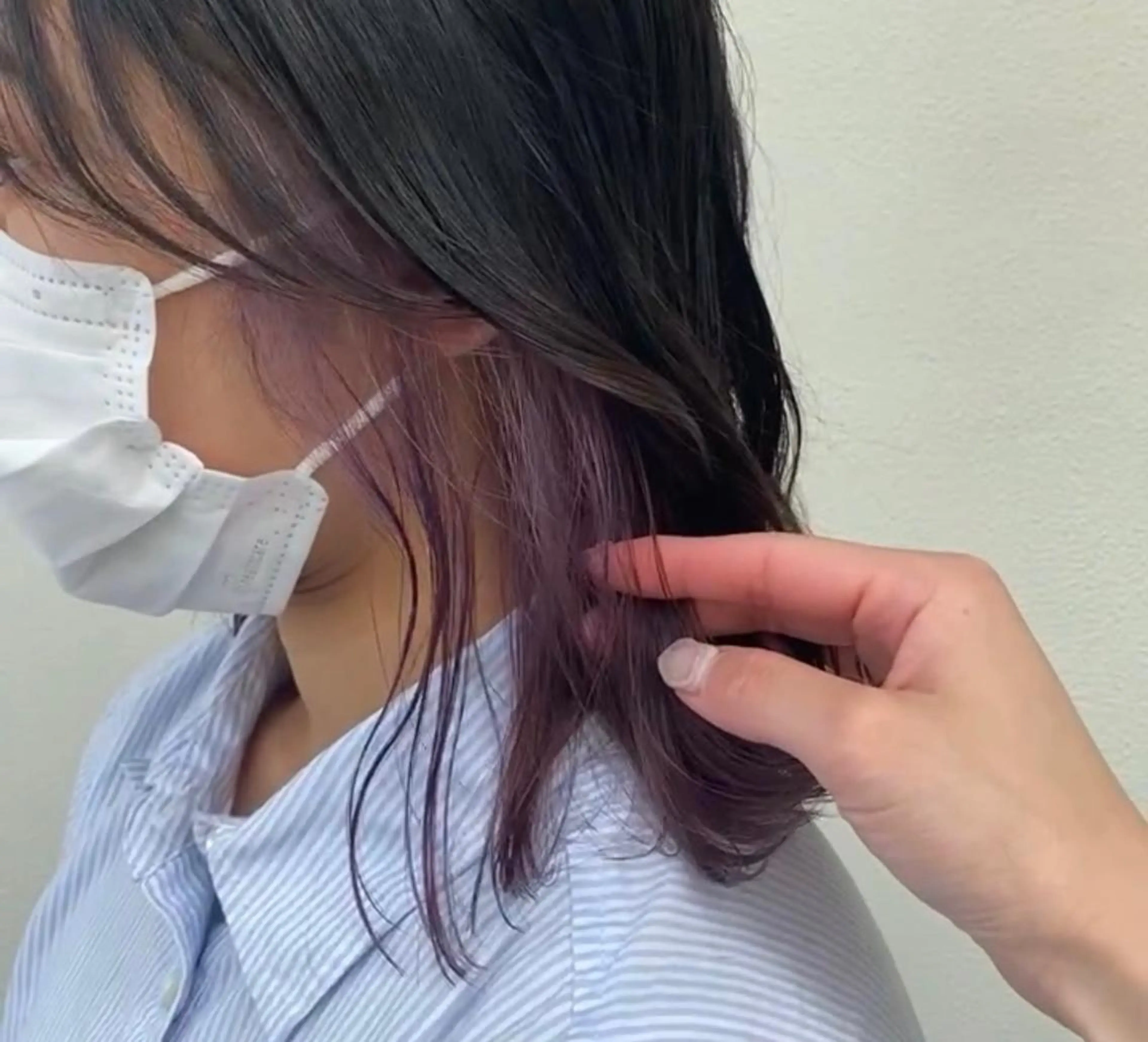 セミロング カラー インナーカラー ヘアカラー 艶カラー/耳つぼ/ 渡辺奈緒のその他イメージ