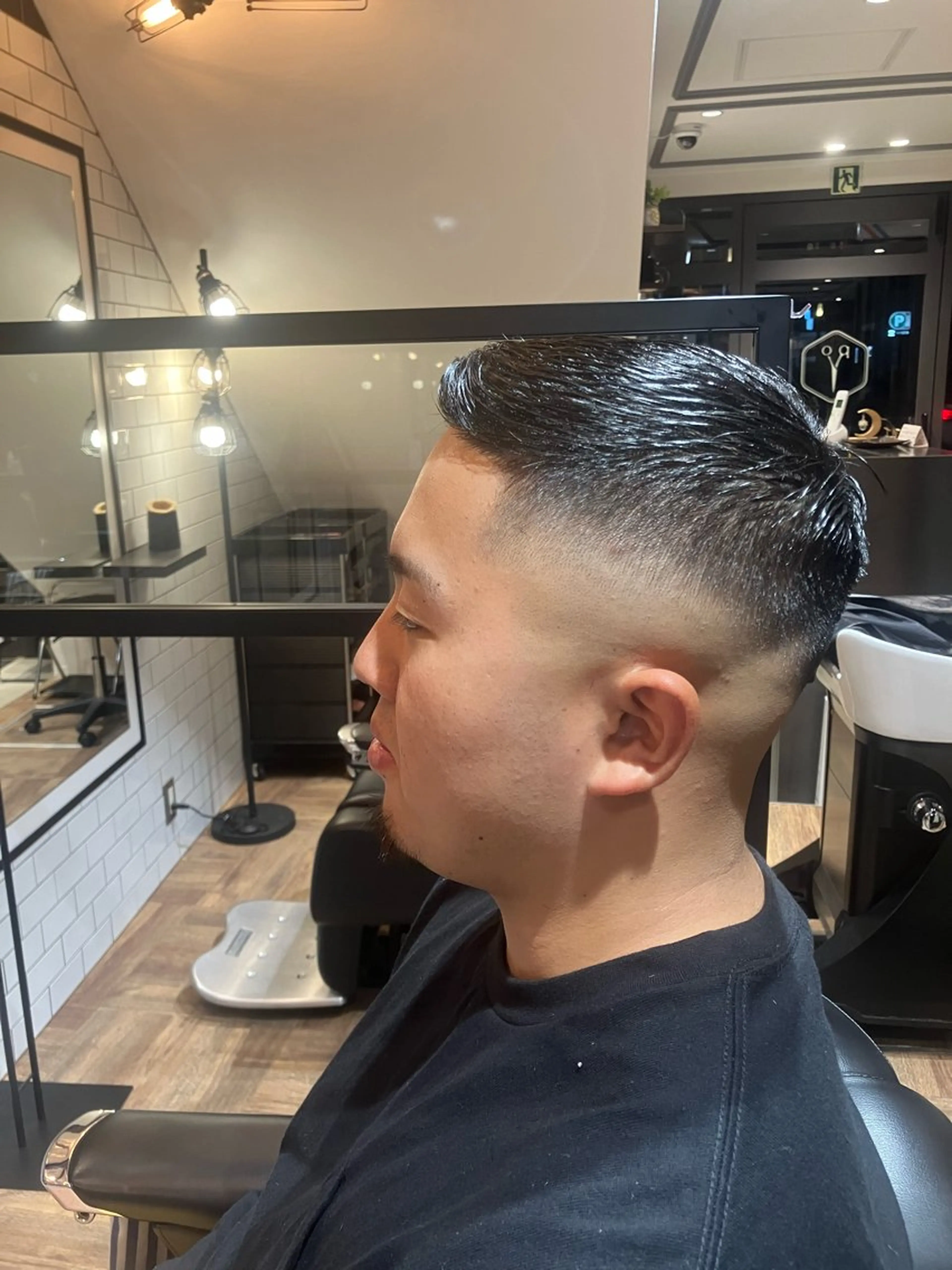 メンズ フェードカット スキンフェード BARBER SHOP 涼所属・岡村 海のヘアスタイル