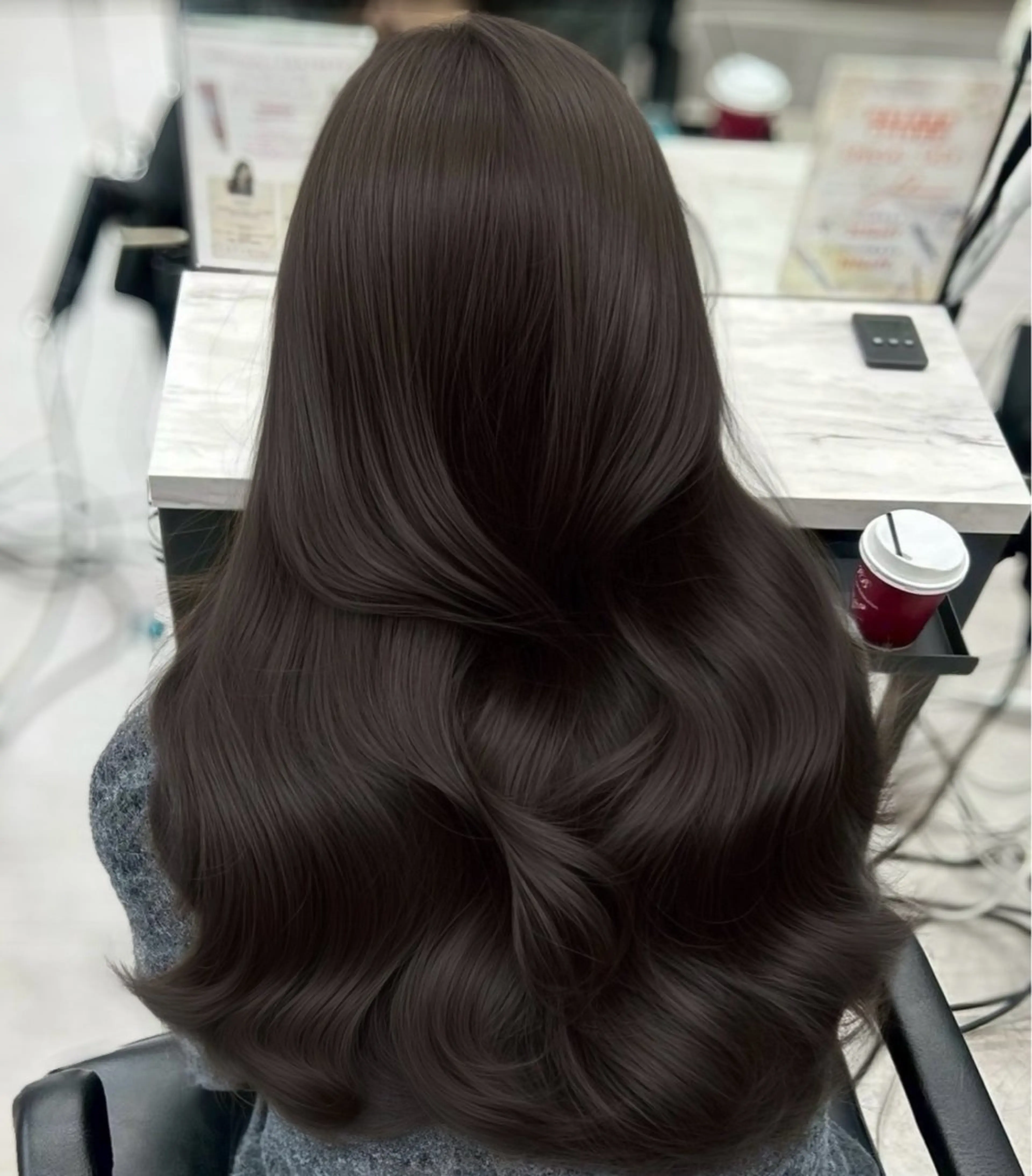 ロング カラー アッシュ アッシュグレー アッシュグレージュ ベージュカラー 透明感カラー カット ヘアカラー トリートメント 韓国ヘア🇰🇷× 髪質改善🫧テルのヘアスタイル