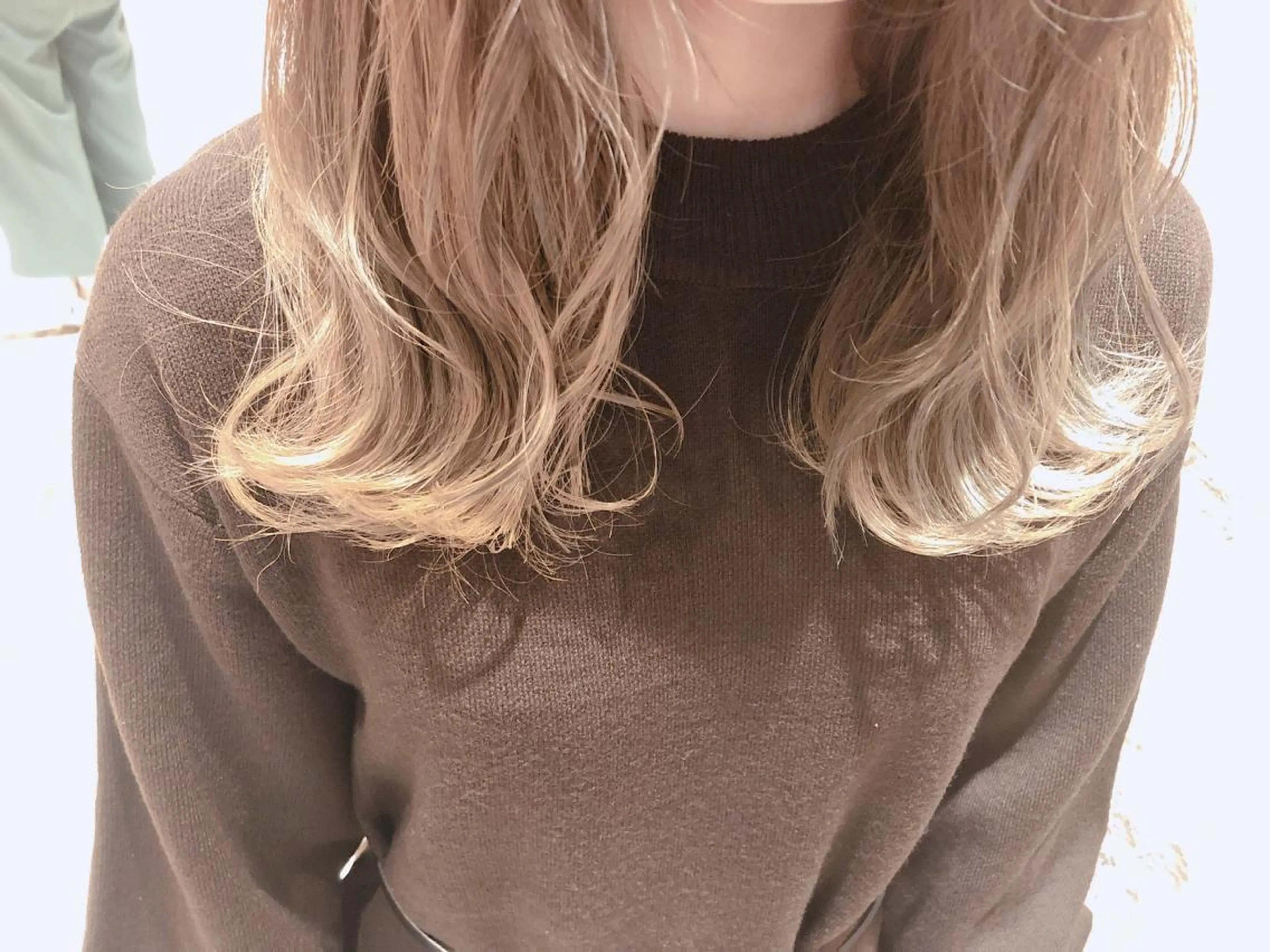 ミディアム カット ヘアカラー トリートメント 代表山口ひな 髪質改善のプロのヘアスタイル
