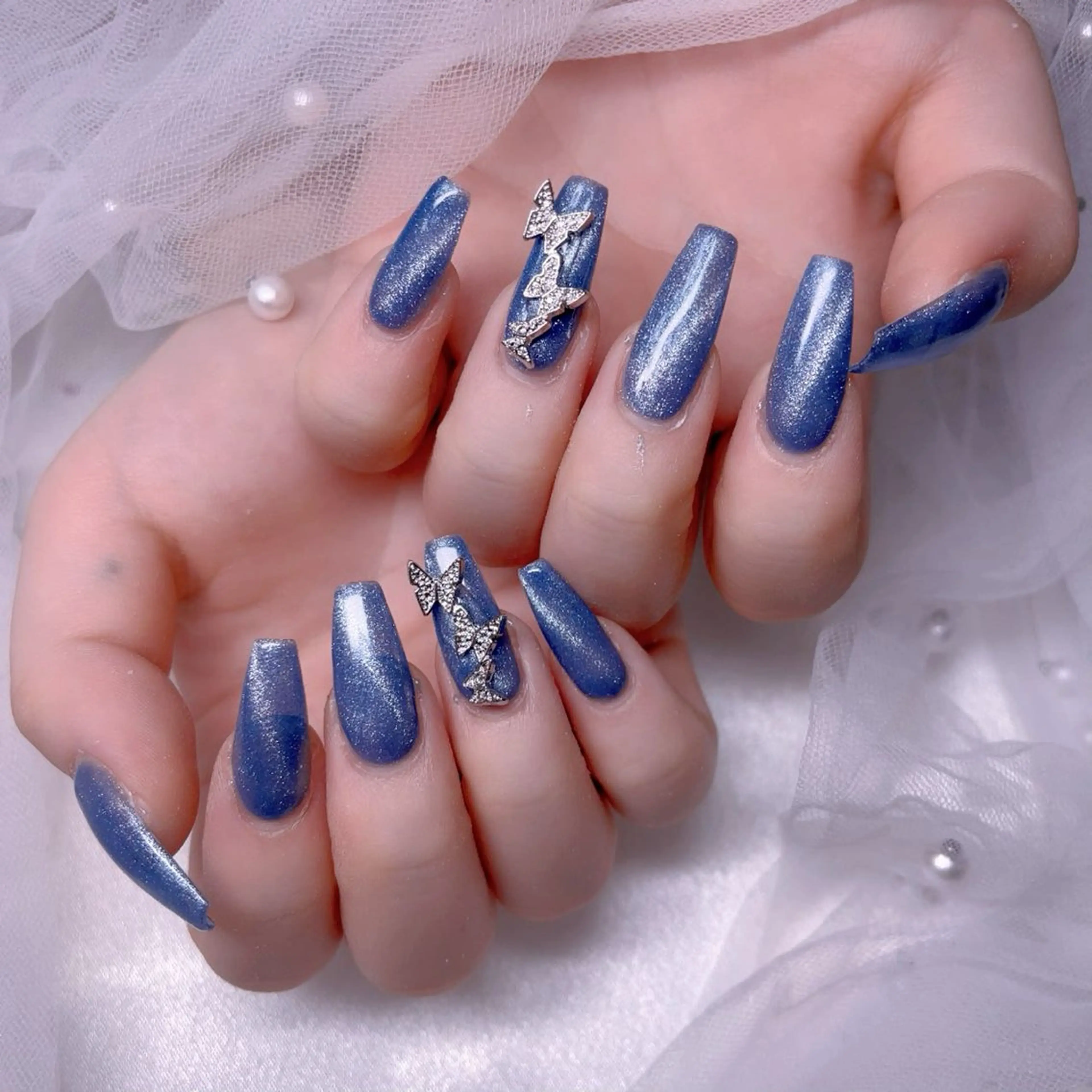 ネイル UMI ネイルサロン新宿🎀のネイルデザイン