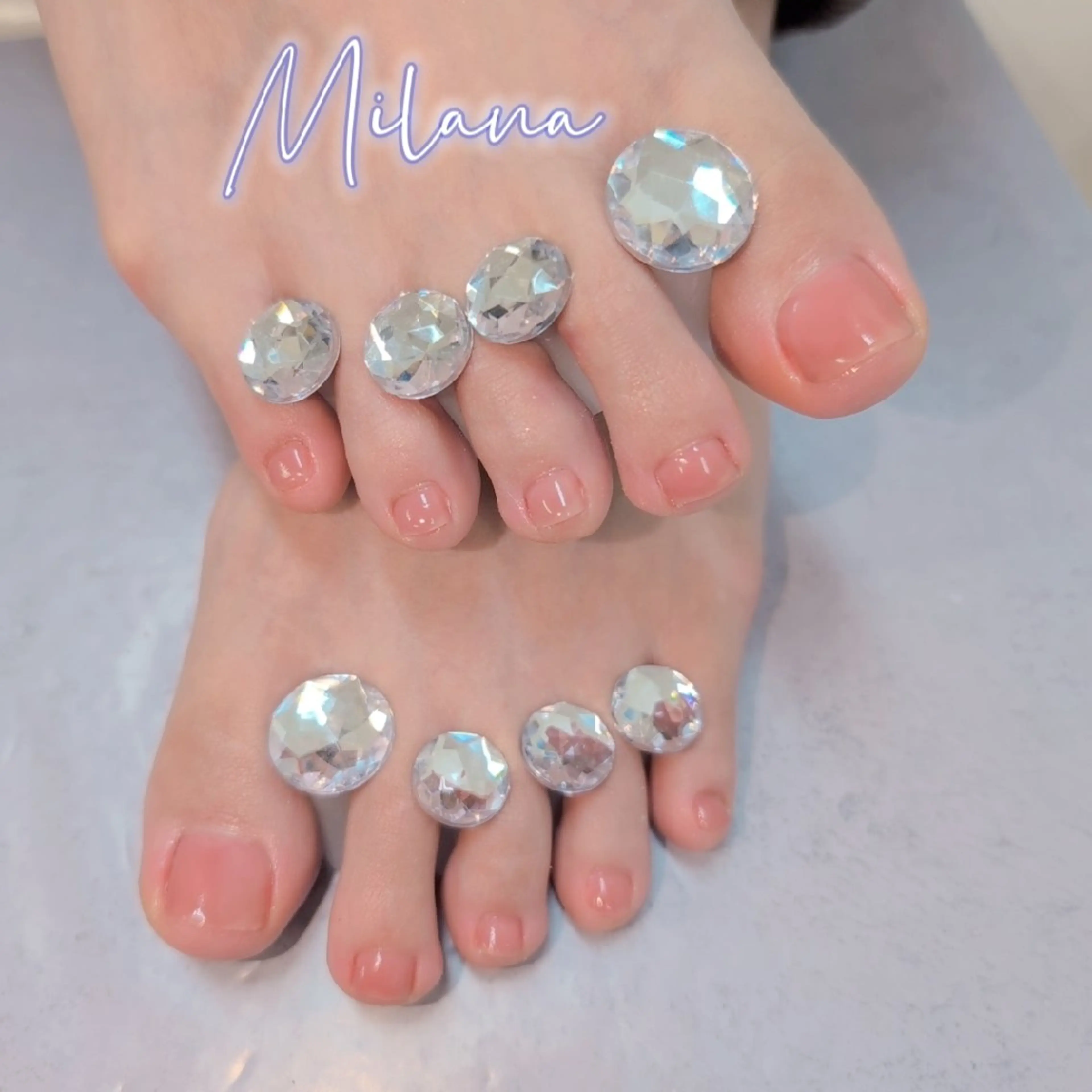 ネイル ワンカラーネイル フットネイル Milana 川瀬のネイルデザイン