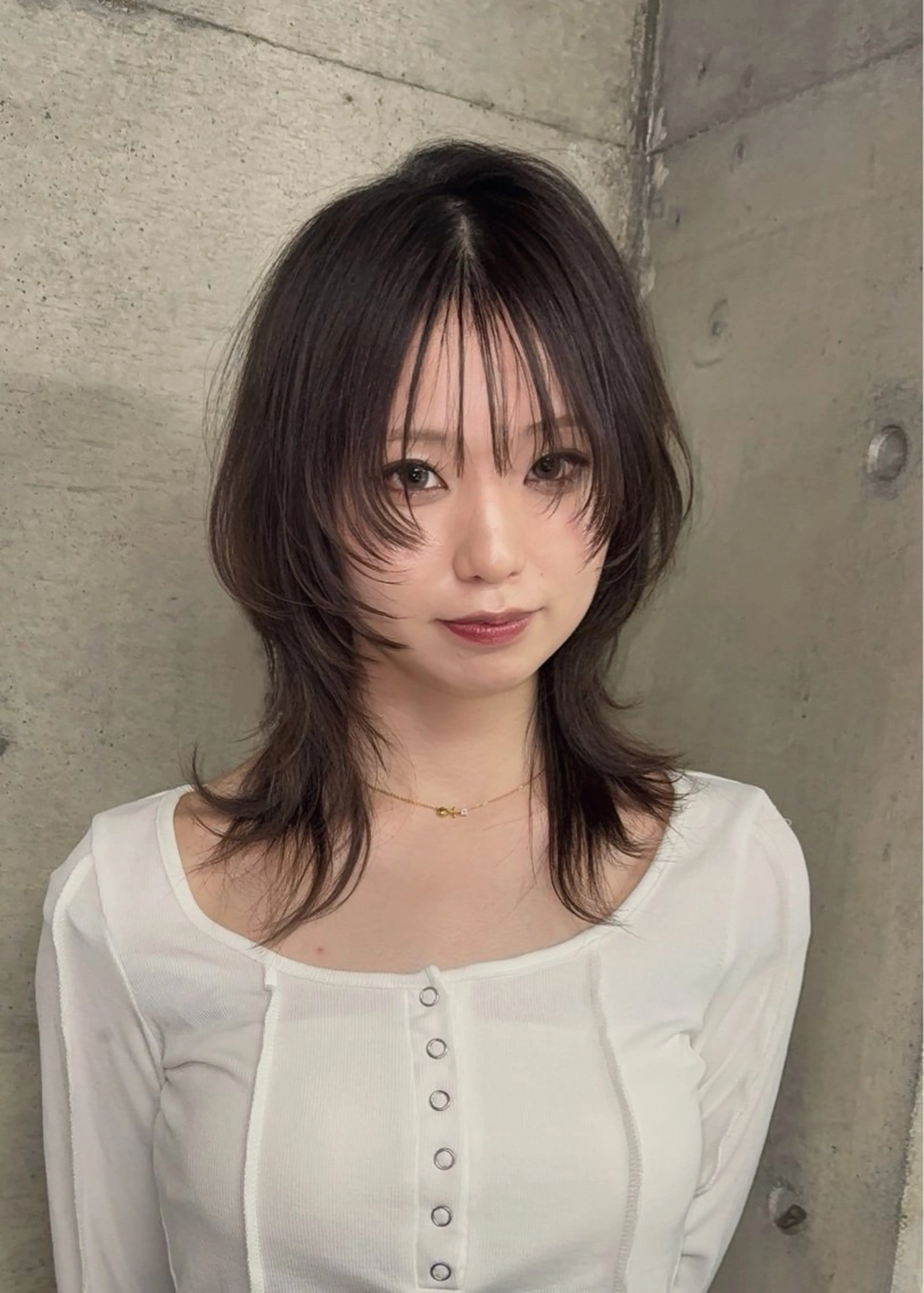 ミディアム カット AIVAN所属・レイヤーウルフ 【瑠己】のヘアスタイル