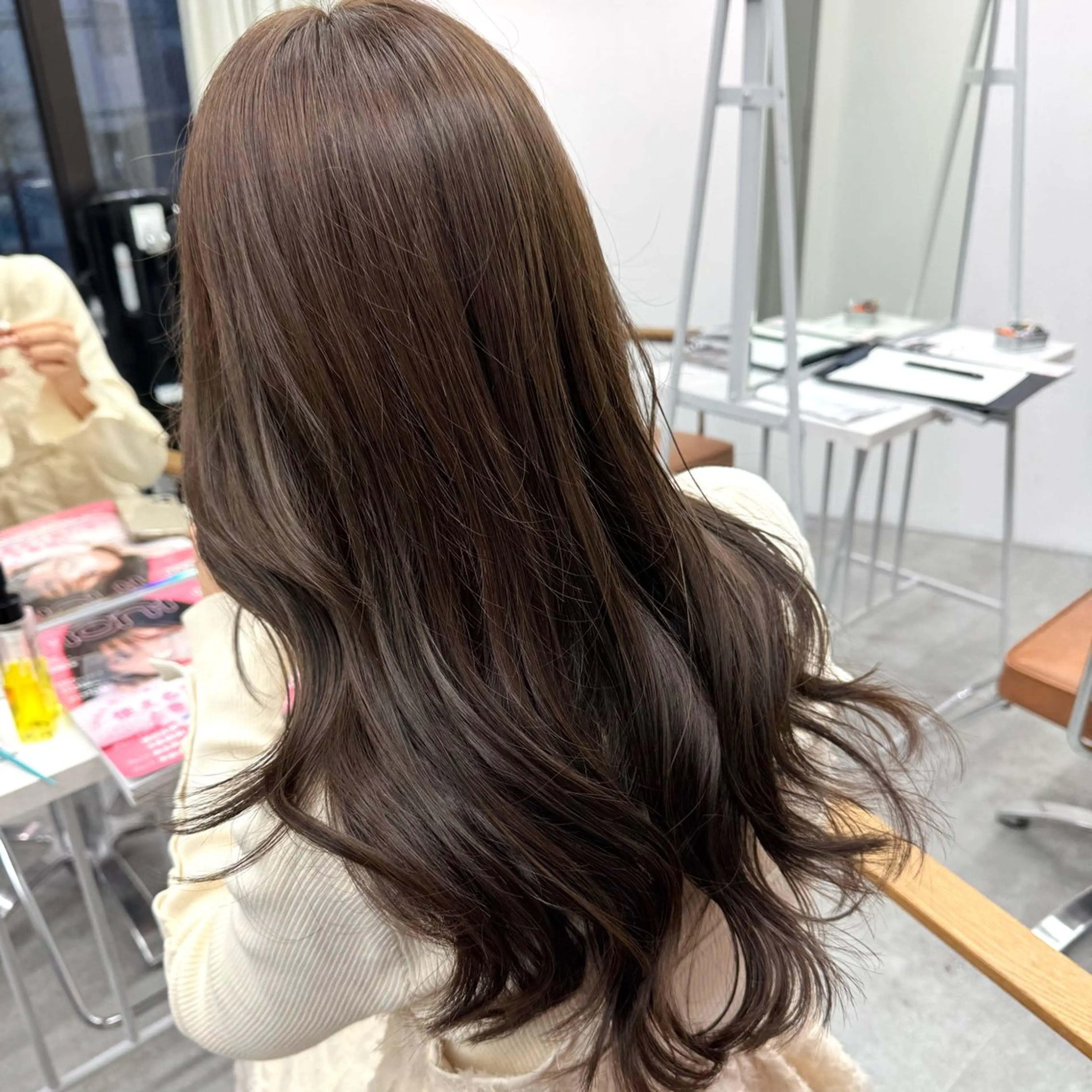 ロング カラー ヘアアレンジ ヘアカラー ブリーチなしカラー /新百合ヶ丘/安形翔のヘアスタイル