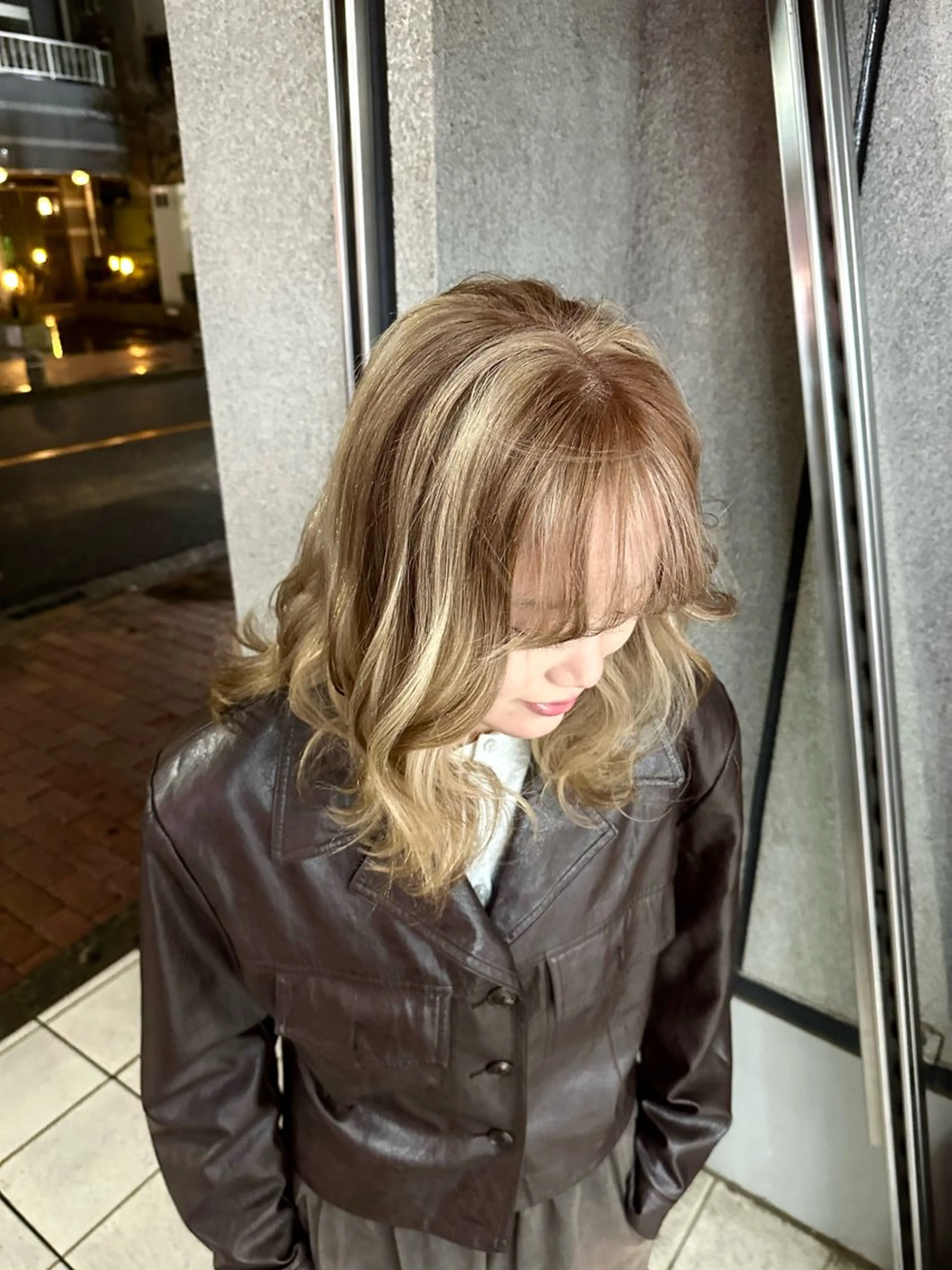 セミロング ブリーチ人気No.1 MANATO🎨🌈のヘアスタイル